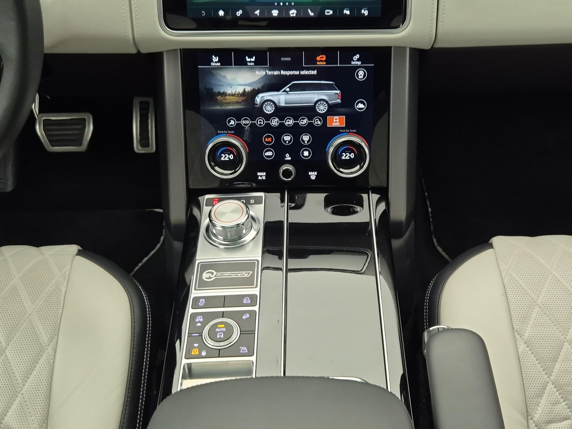 LAND ROVER Range Rover 5.0 V8 SC SV Autobiography Dynamic-image-14