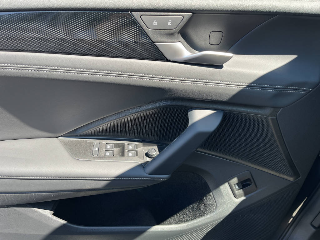 VW Tiguan 1.5 TSI Life DSG-image-11