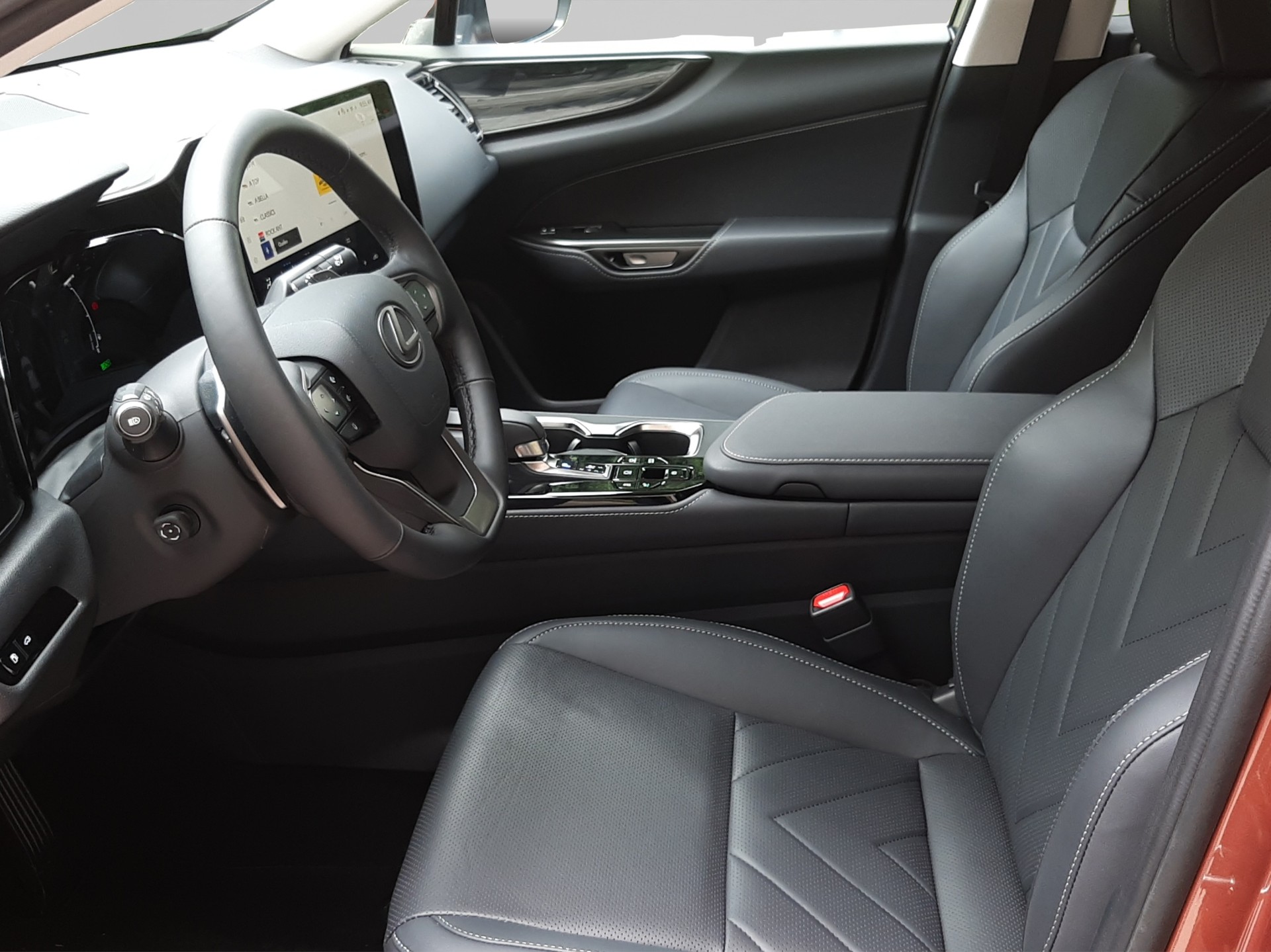 LEXUS NX 450h+ Excellence-image-8