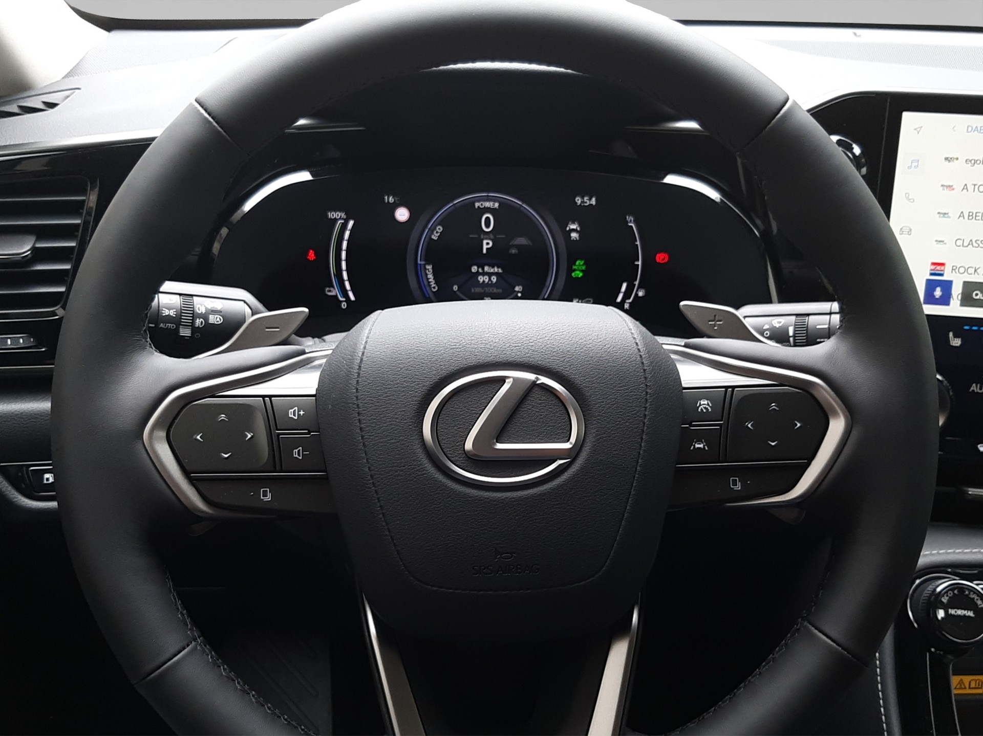 LEXUS NX 450h+ Excellence-image-9