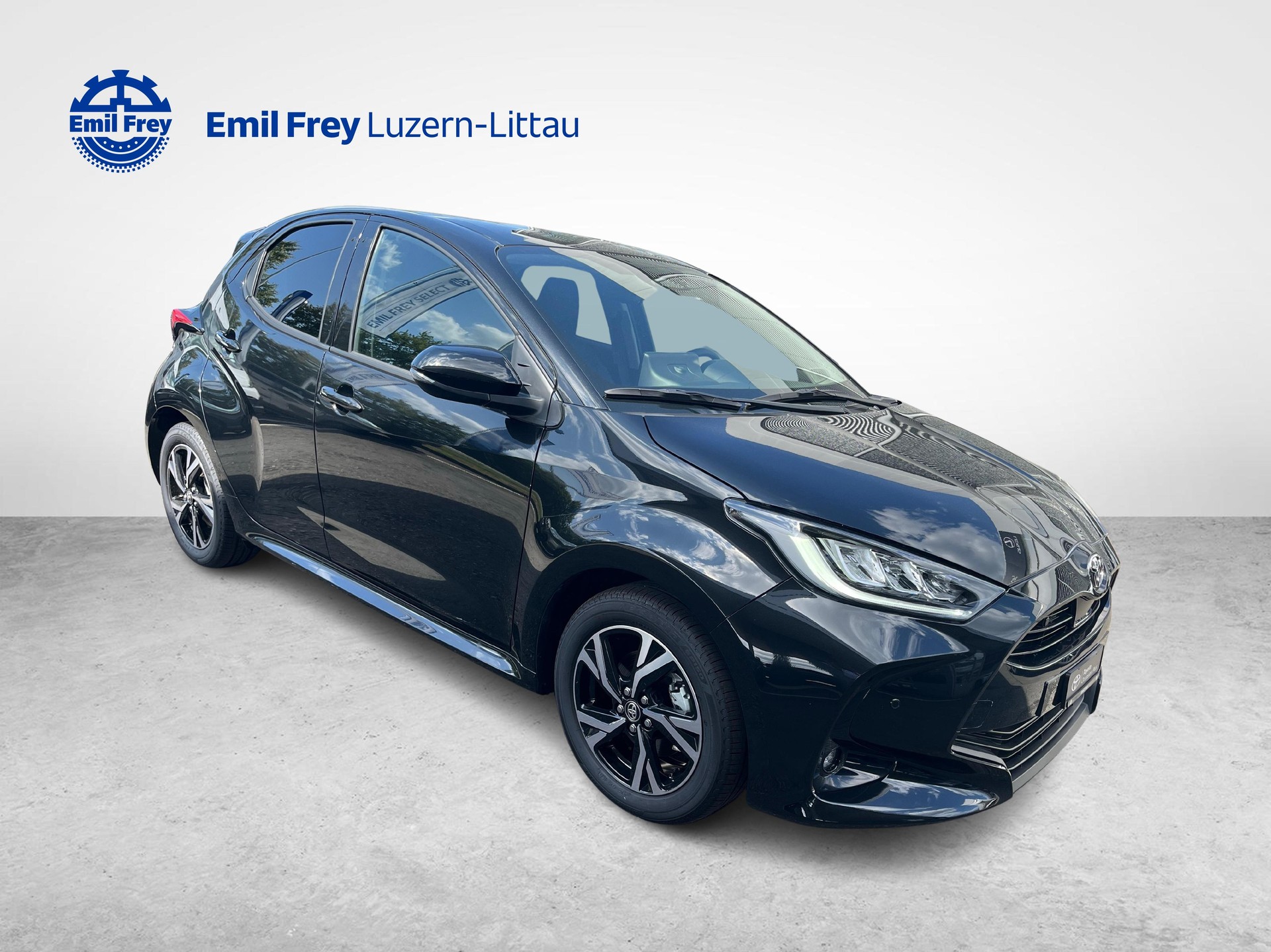 TOYOTA Yaris 1.5 VVT-i HSD Trend-image-6
