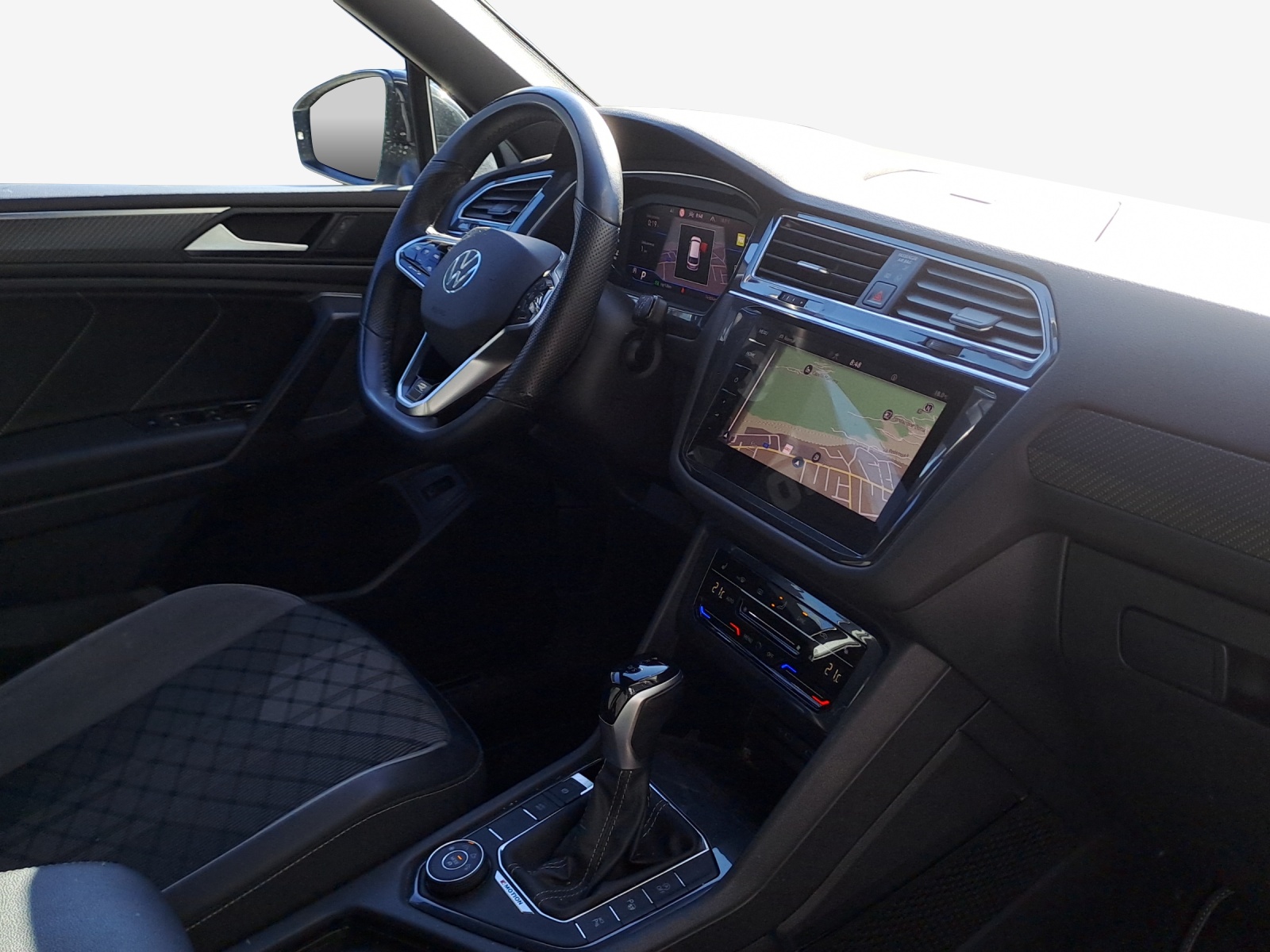 VW Tiguan Allspace 2.0 TDI SCR R-Line 4Motion DSG-image-13