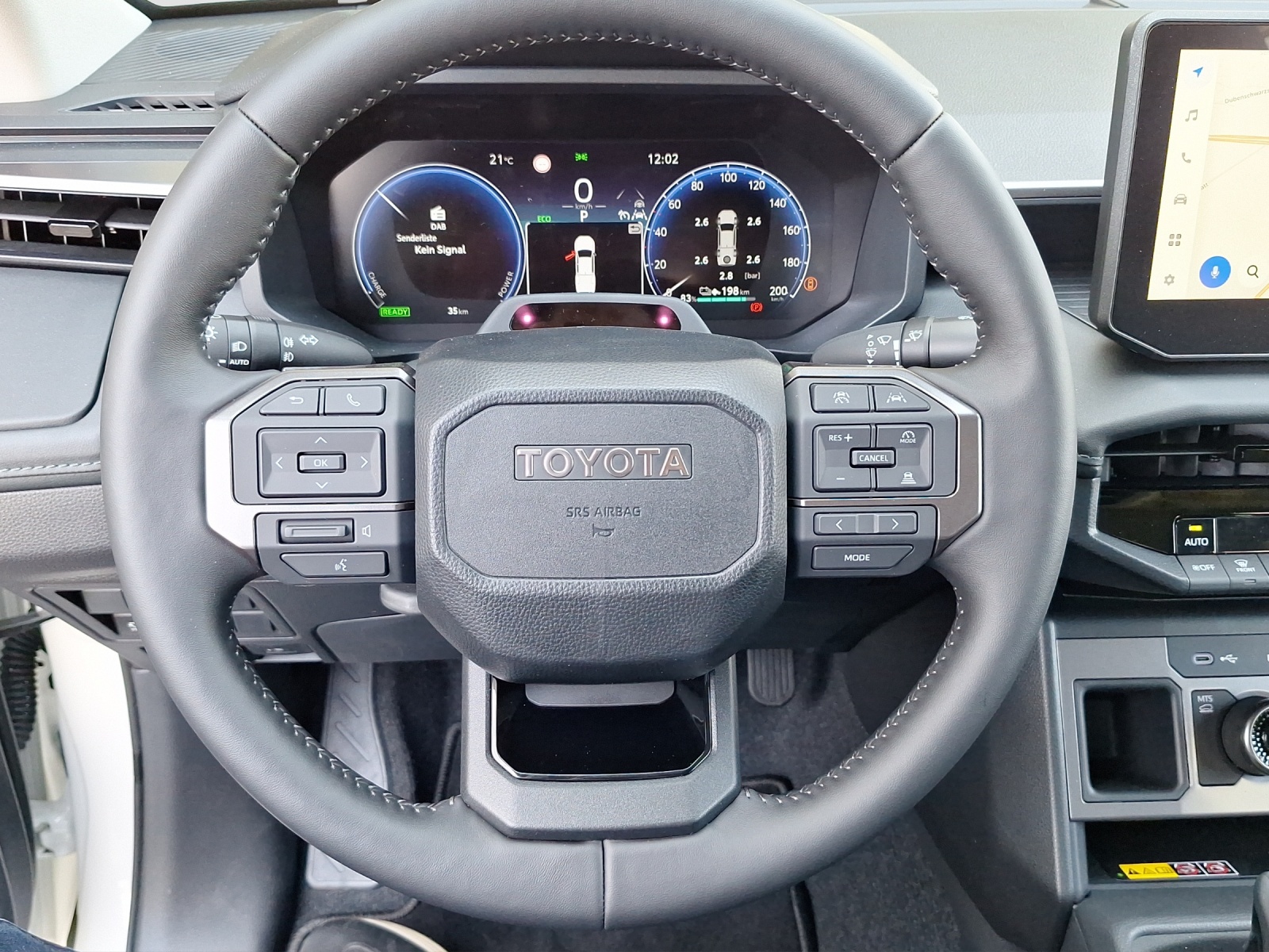 TOYOTA Hilux Double Cab.-Pick-up 59KWh Style-image-12