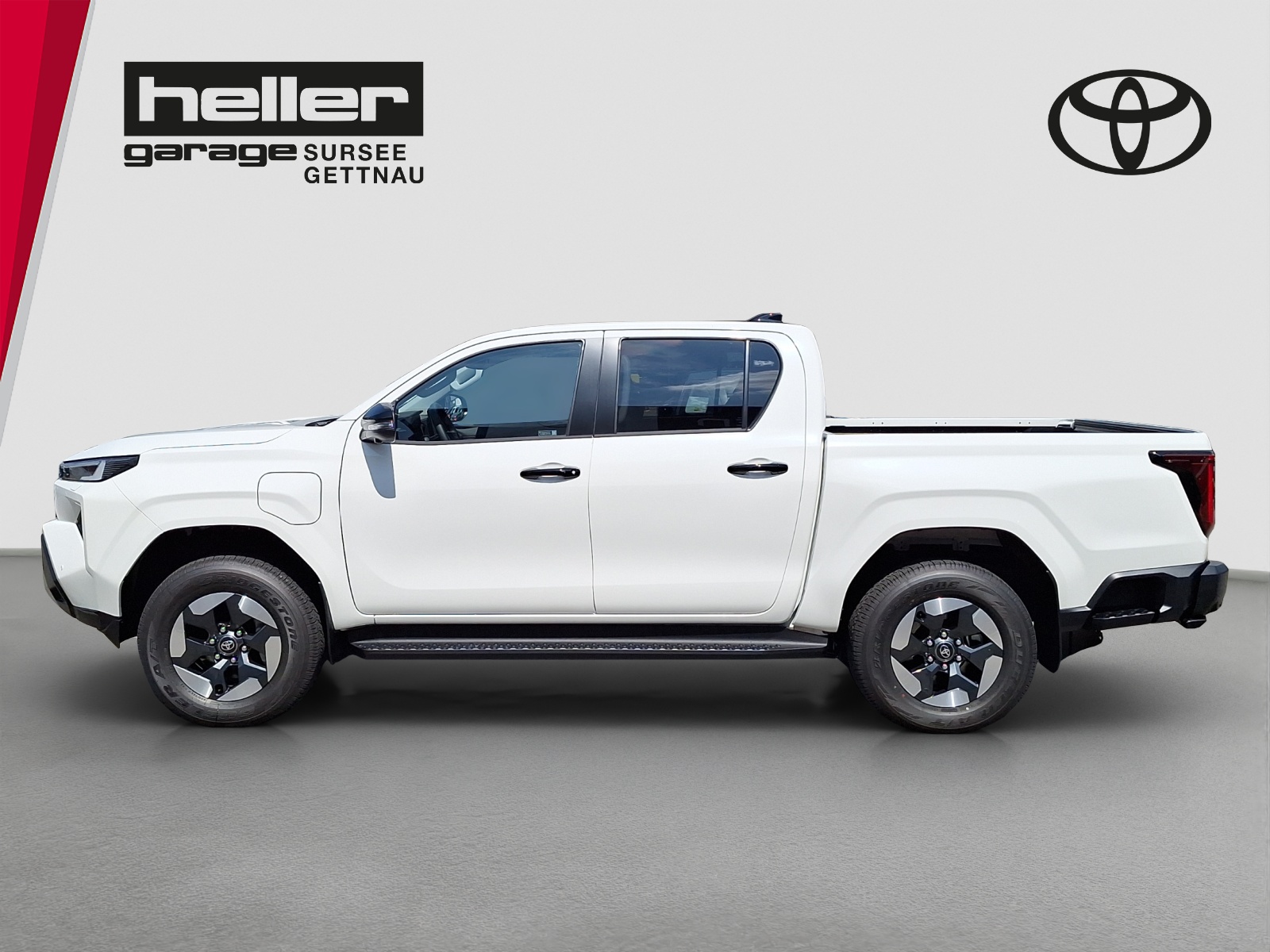 TOYOTA Hilux Double Cab.-Pick-up 59KWh Style-showroom-element-1