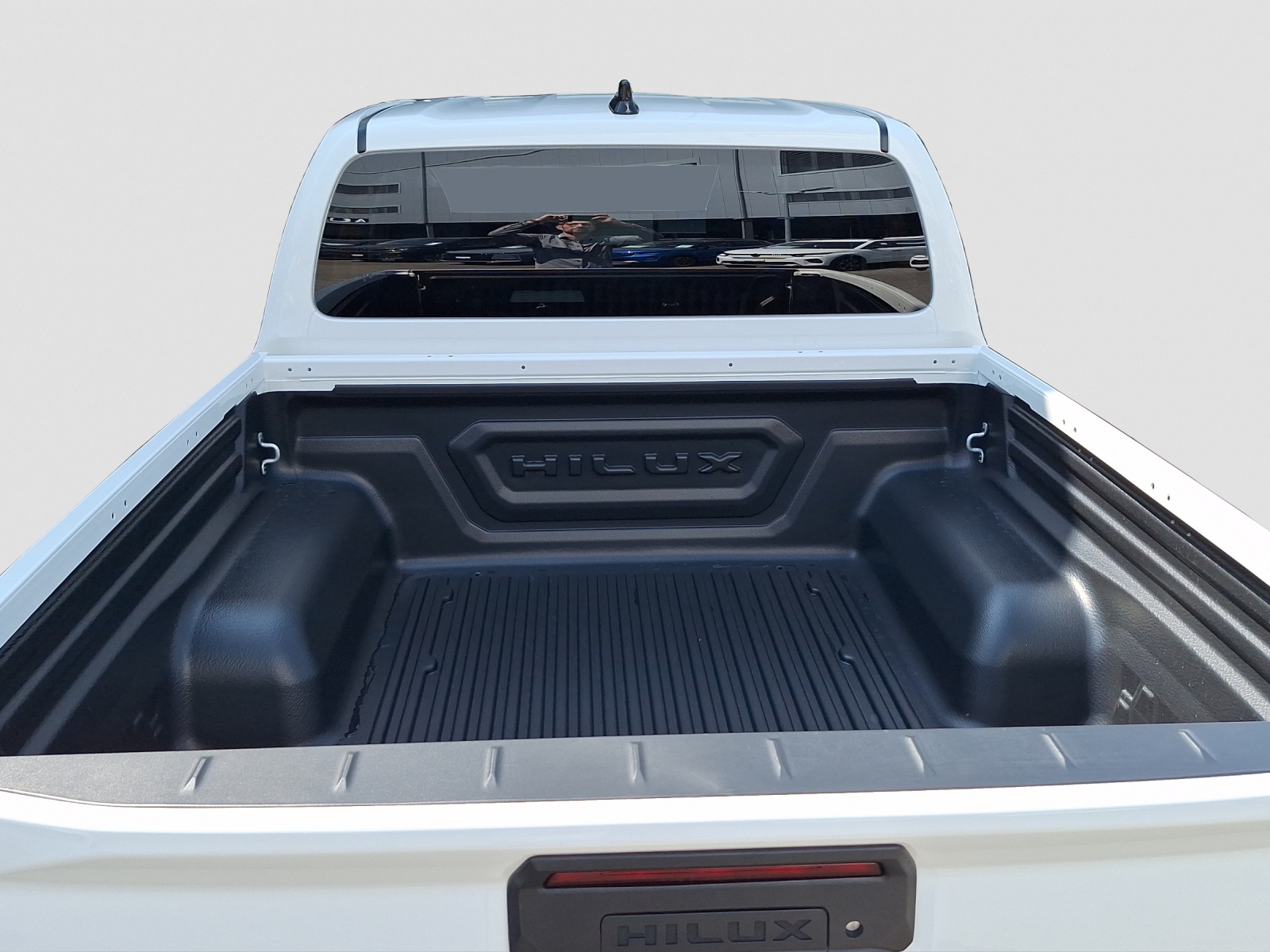 TOYOTA Hilux Double Cab.-Pick-up 59KWh Style-image-18