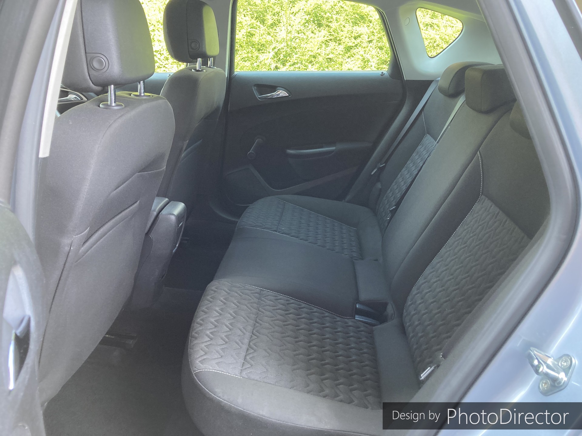 OPEL Astra 1.4i 16V Turbo Active Edition-image-11
