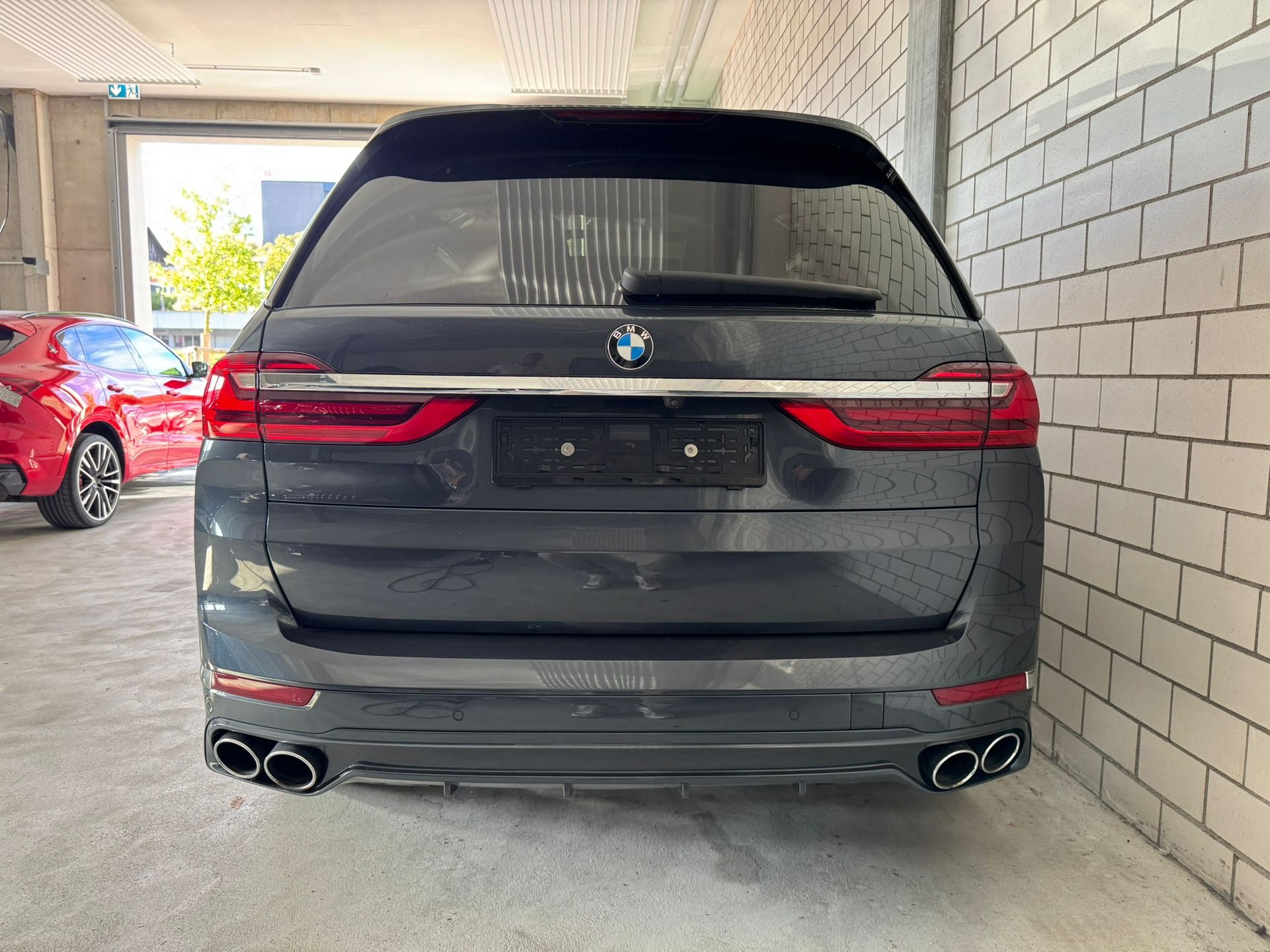 BMW-ALPINA XB 7 Allrad Vollausstattung-showroom-element-3