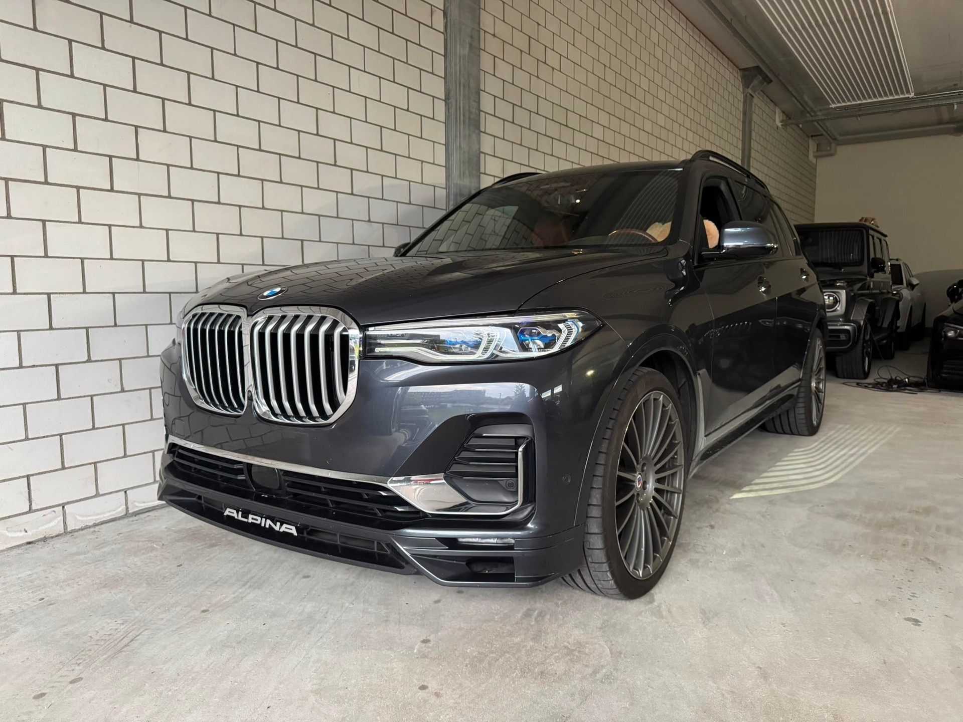 BMW-ALPINA XB 7 Allrad Vollausstattung-showroom-element-1