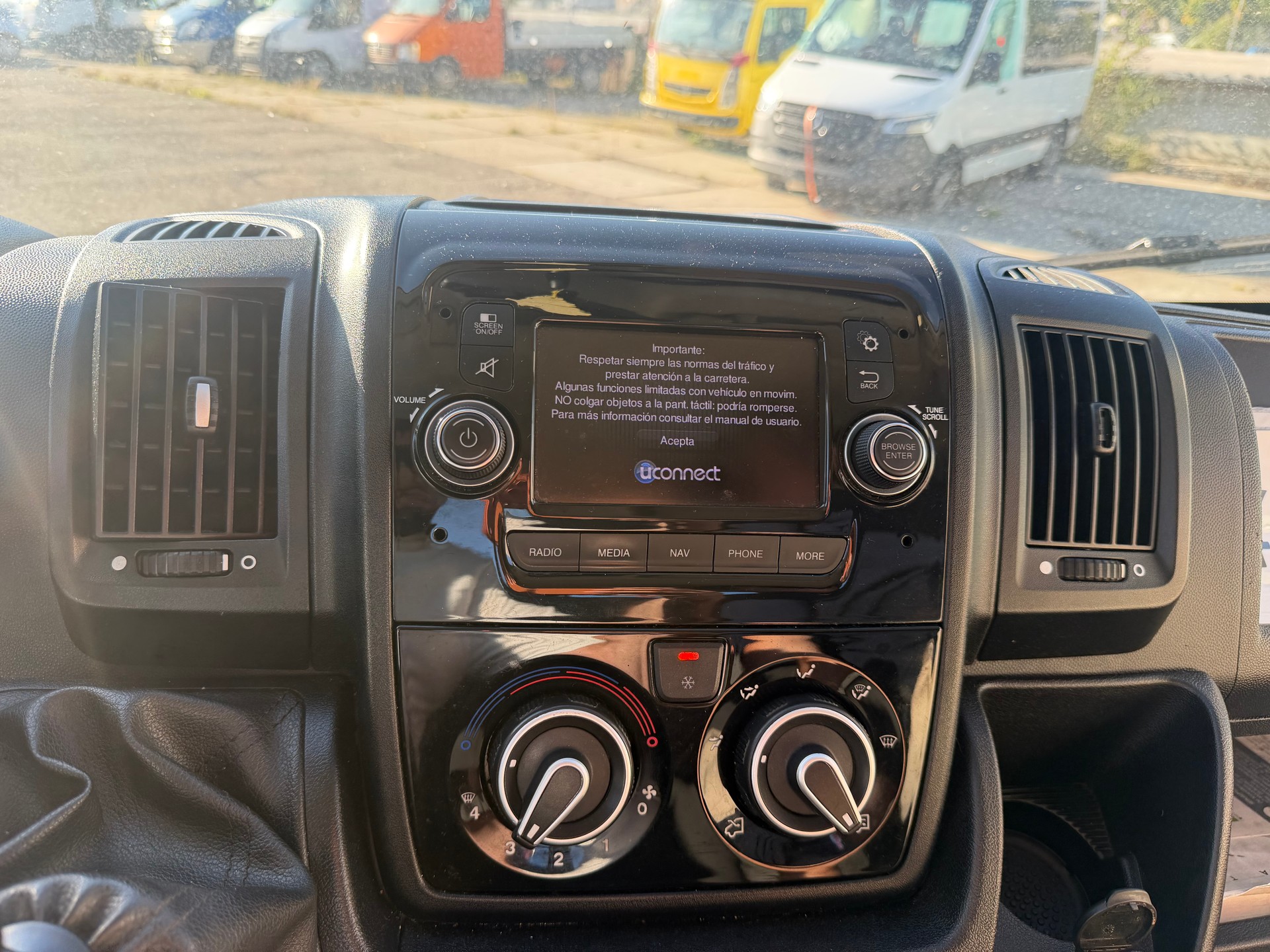 FIAT Ducato 35 2.3 MJ XXL Brücke-image-10