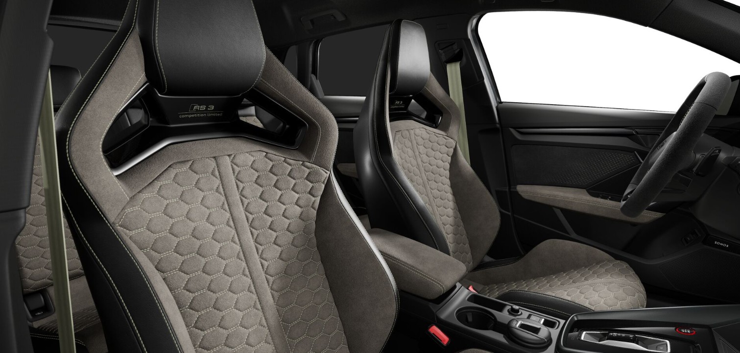 AUDI RS3 Sportback 2.5 TSI competition limited quattro S-tronic-image-5