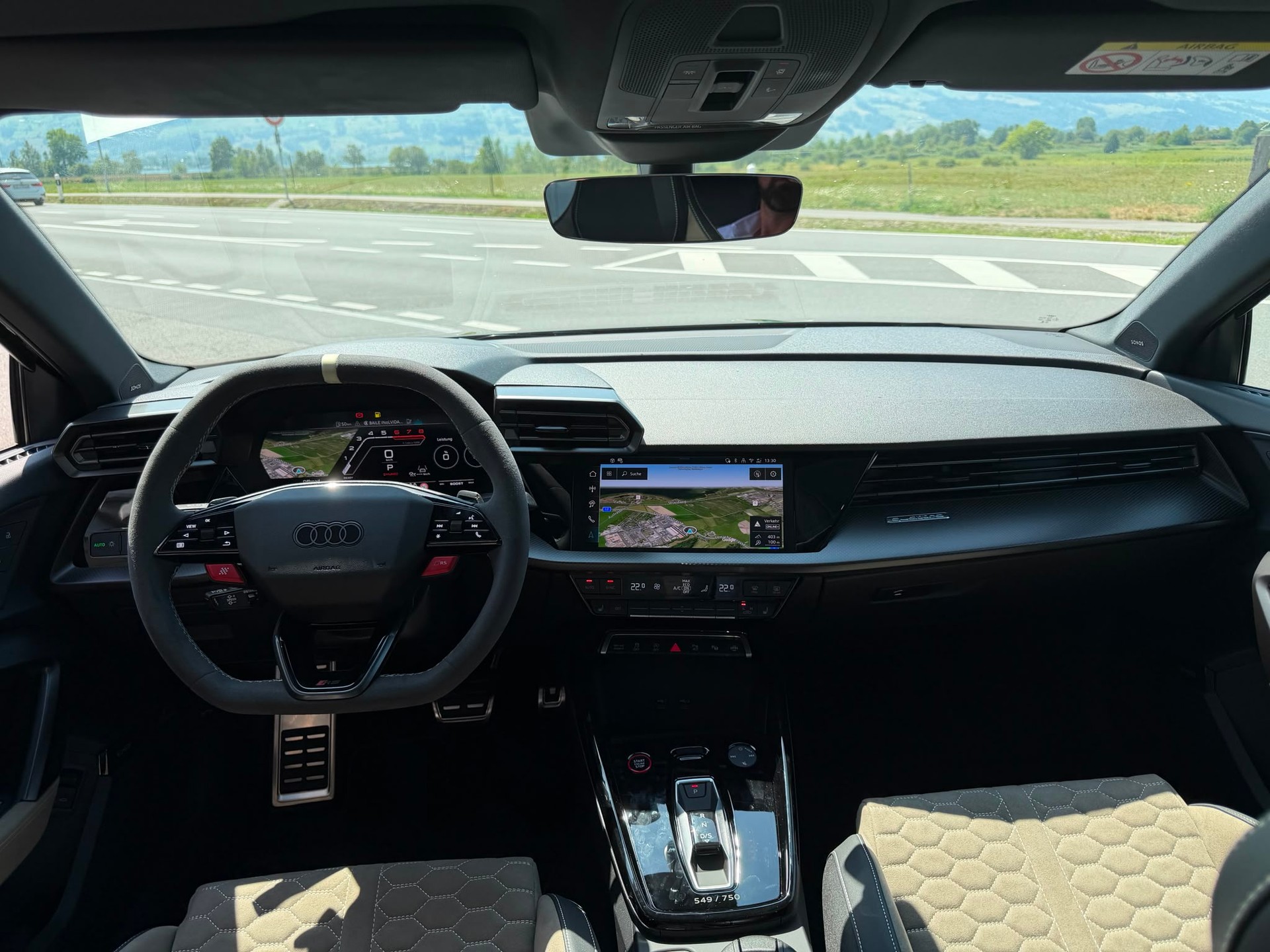 AUDI RS3 Sportback 2.5 TSI competition limited quattro S-tronic-image-9