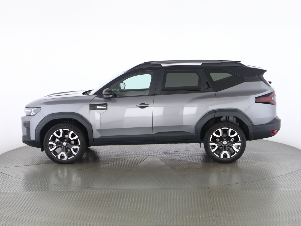 DACIA Bigster 1.8 Hybrid Journey-image-1