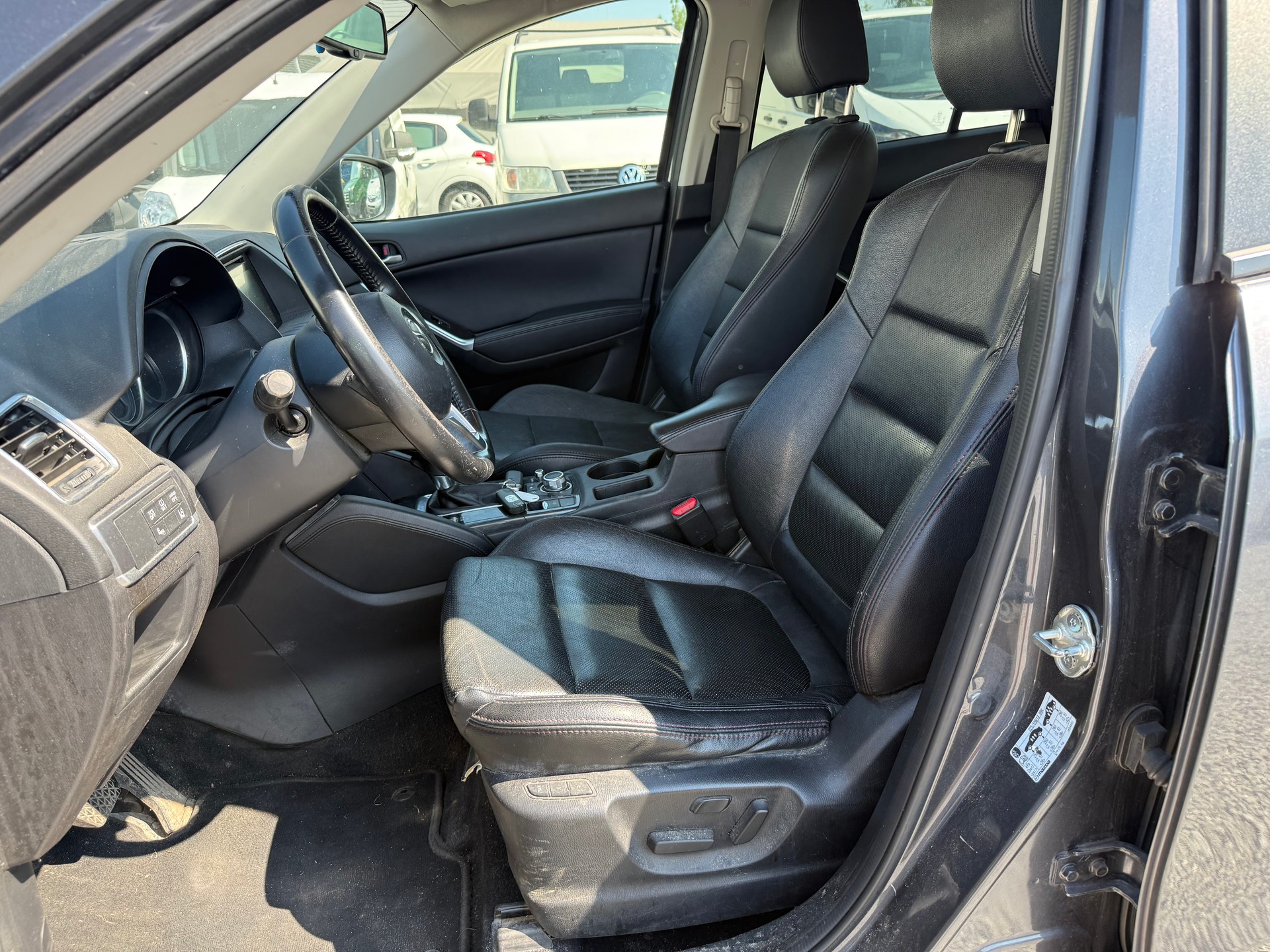 MAZDA CX-5 2.2 D HP Revolution AWD Automatic-image-10