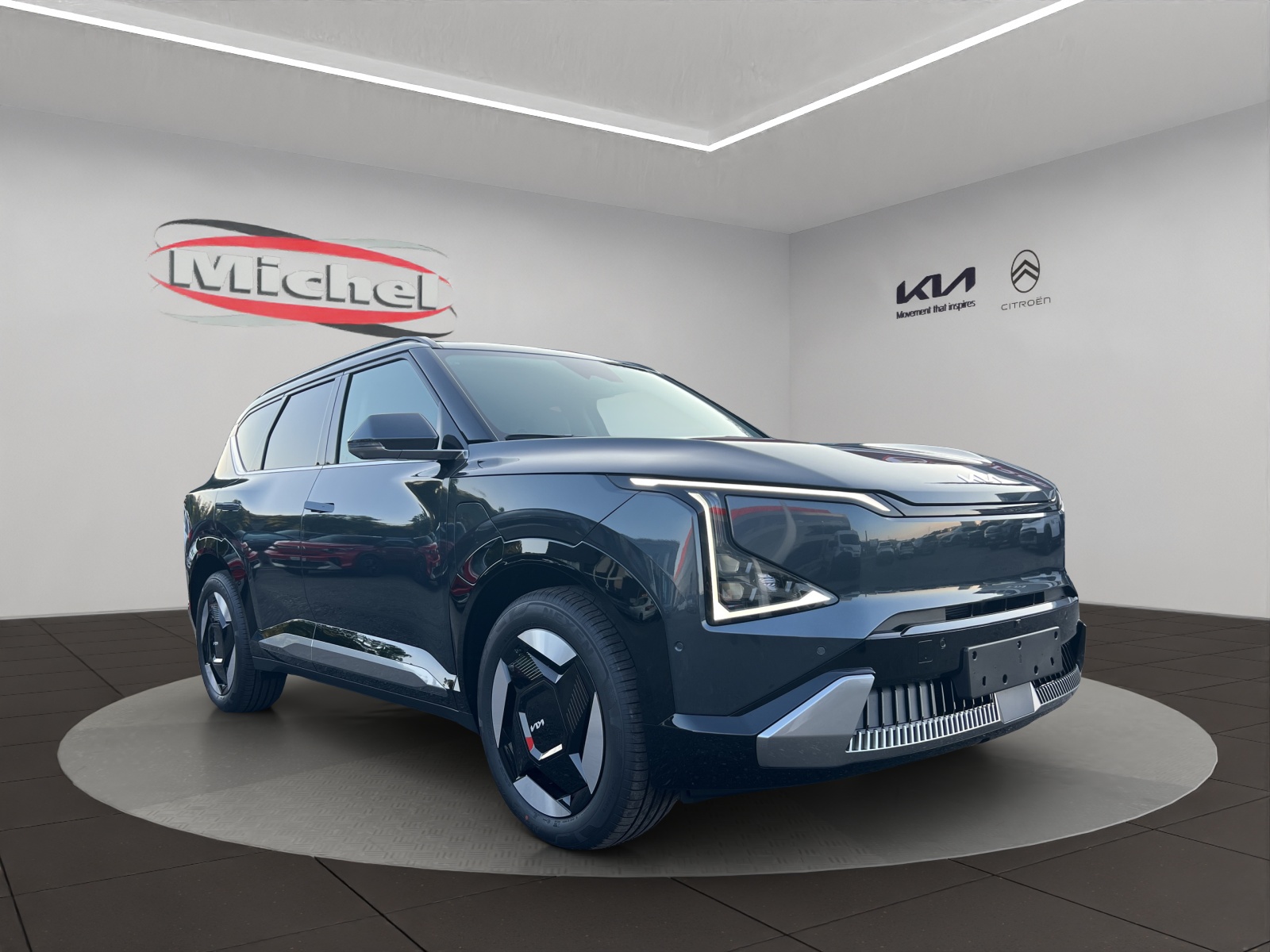 KIA EV5 81,4 kWh Earth 4x4 *** der vielseitige Elektro-SUV jetzt neu mit 4x4 Allradantrieb *** / 0.00% Leasing-Aktion-image-2