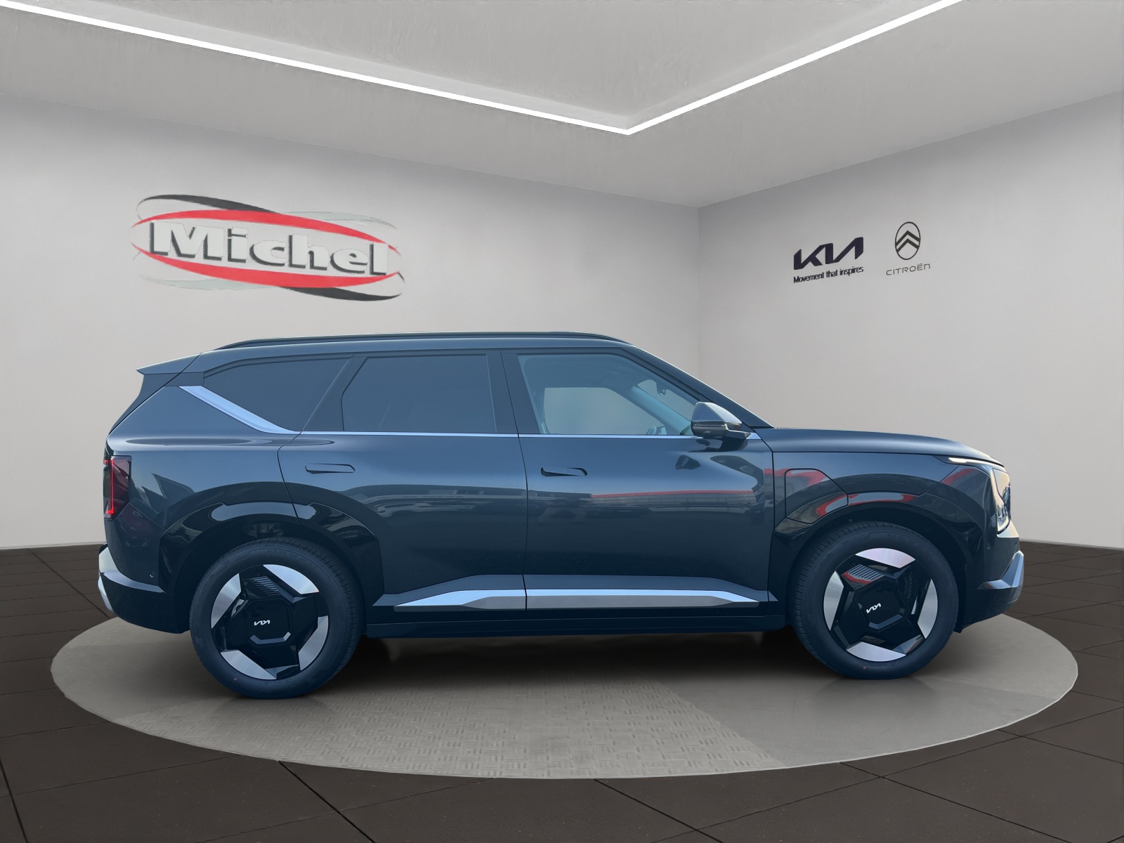 KIA EV5 81,4 kWh Earth 4x4 *** der vielseitige Elektro-SUV jetzt neu mit 4x4 Allradantrieb *** / 0.00% Leasing-Aktion-image-3