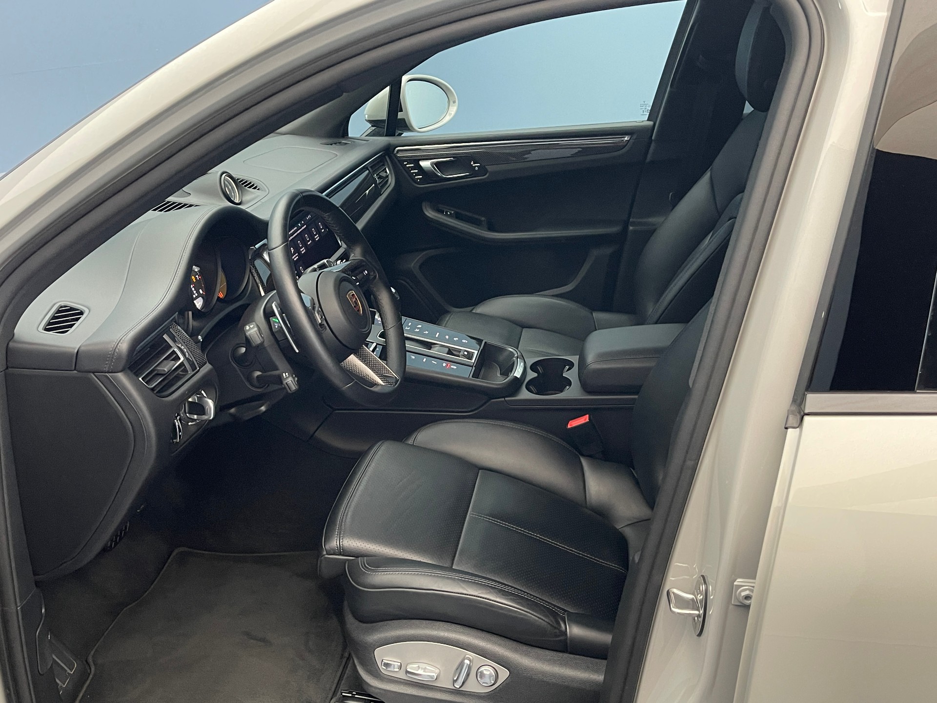 PORSCHE Macan 2.9 V6 S-image-8