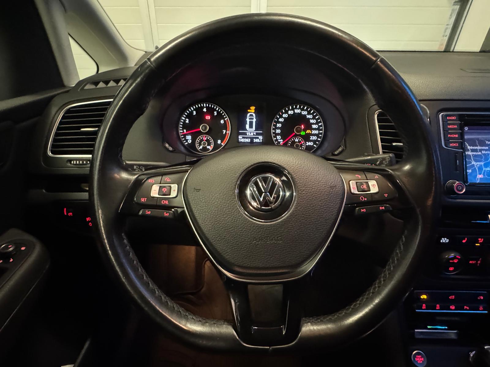 VW Sharan 2.0 TSI BMT Highline DSG-image-19