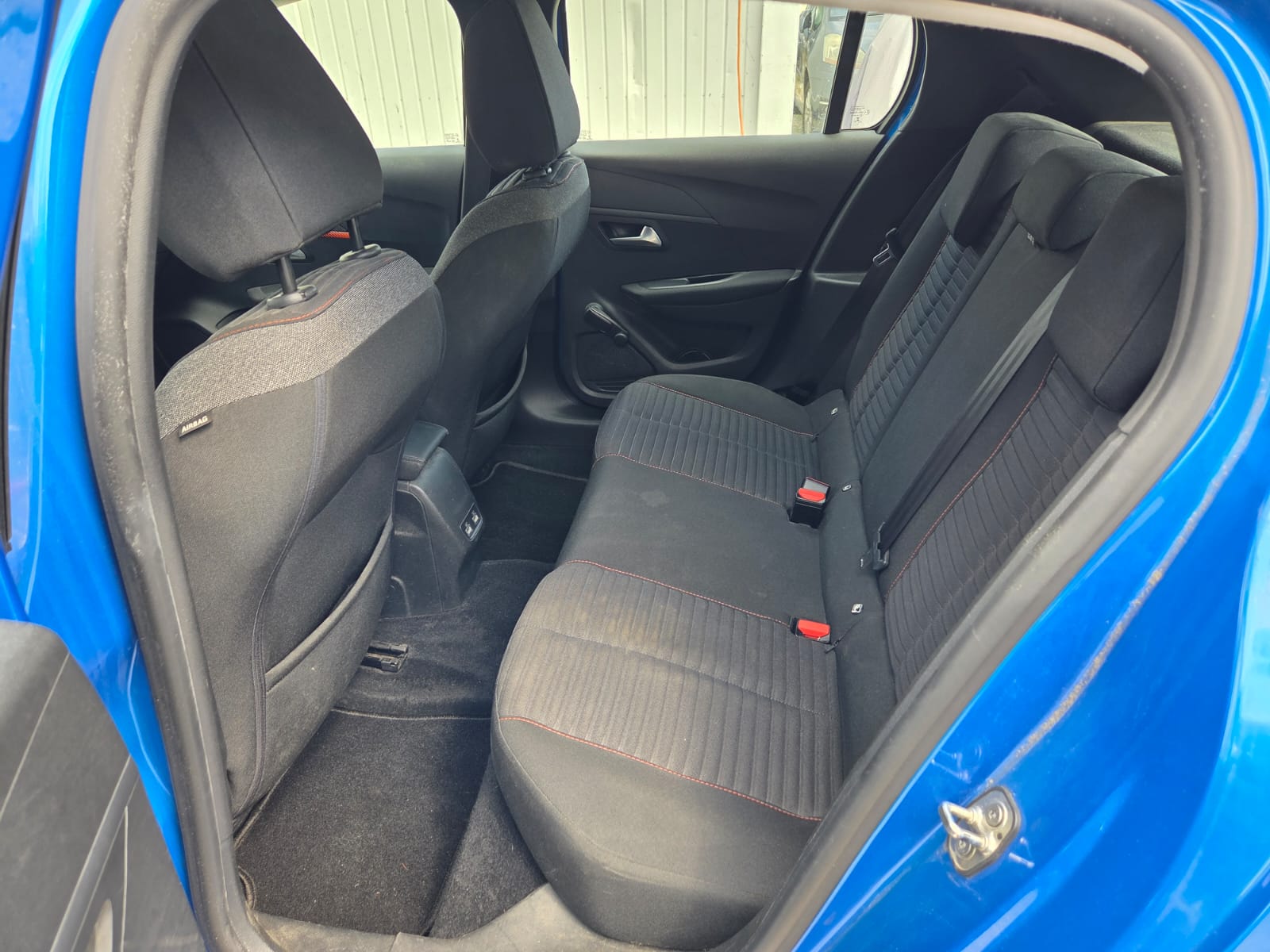 PEUGEOT 208 Elektrik GT (e-208)-image-8