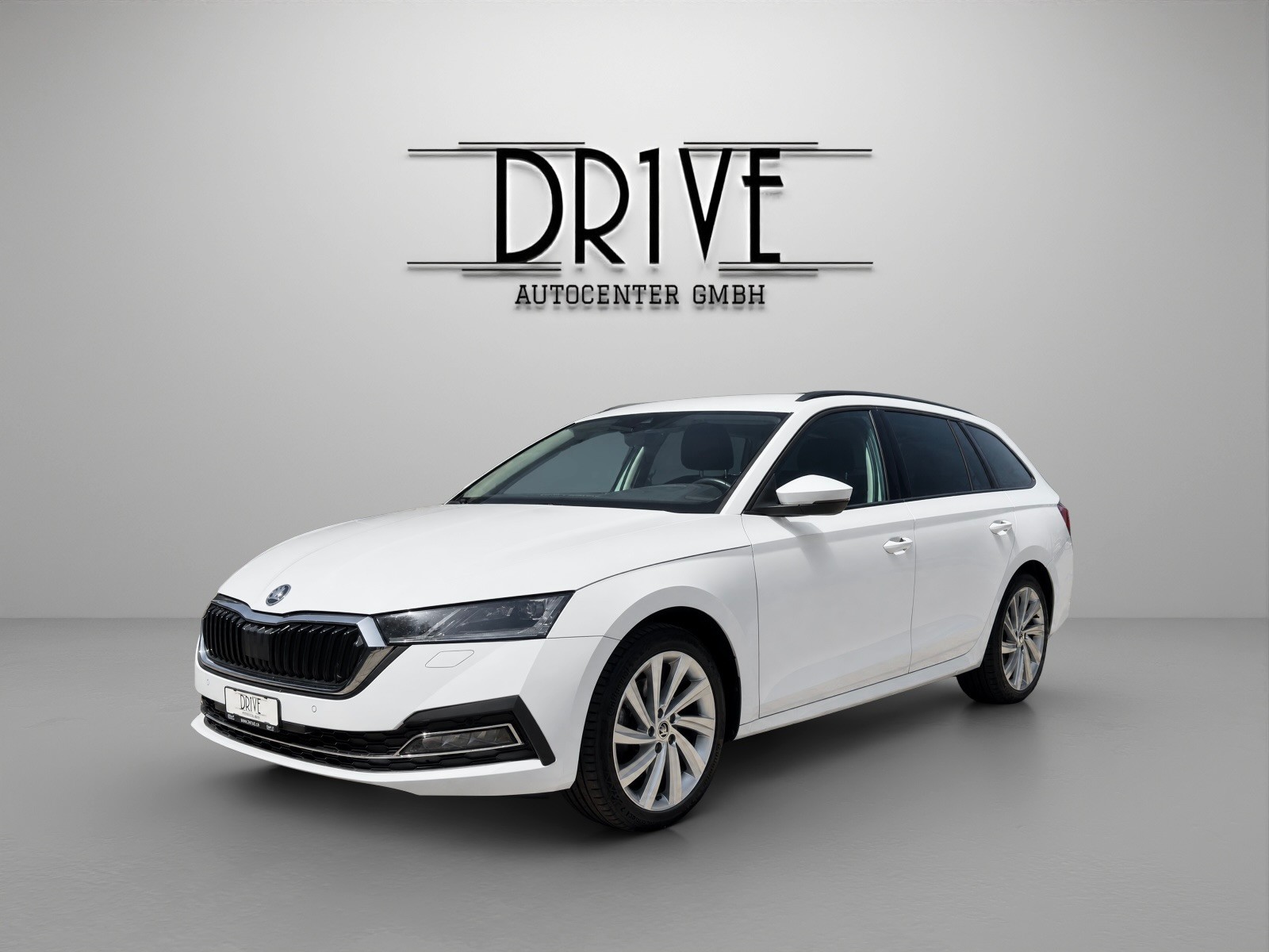 SKODA Octavia Combi 2.0 TDI DSG Style 4x4-image-0