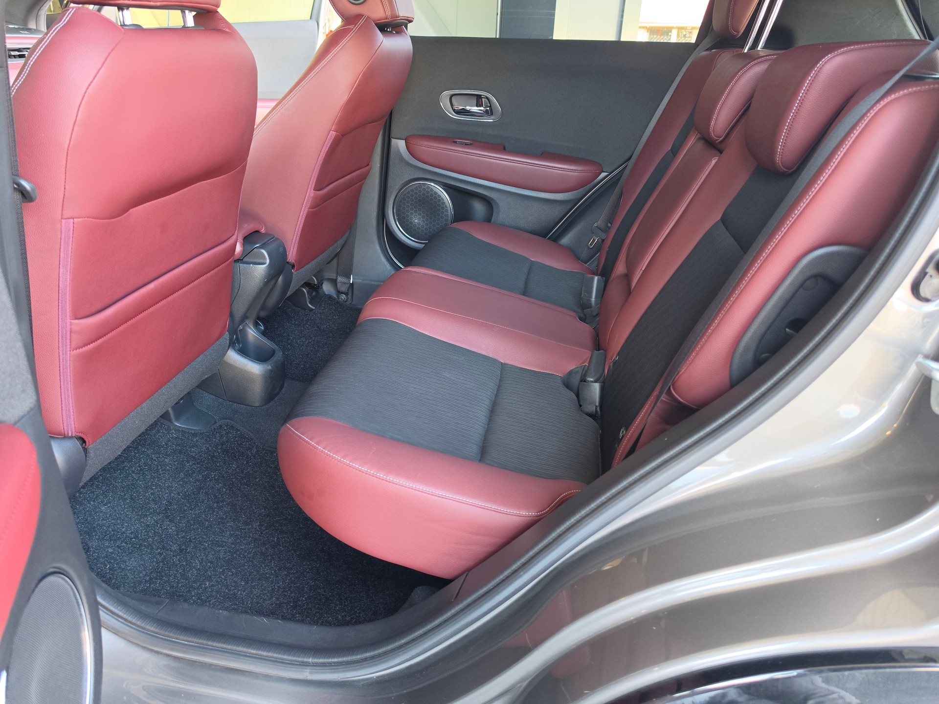HONDA HR-V 1.5i Turbo-image-8