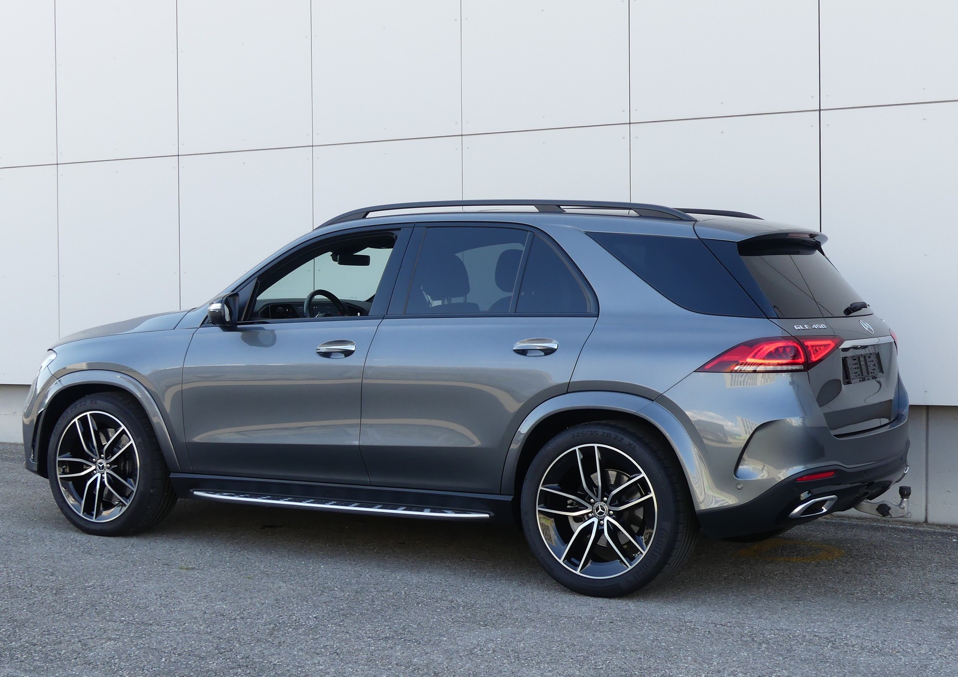 MERCEDES-BENZ GLE 450 AMG Line 4Matic-image-2