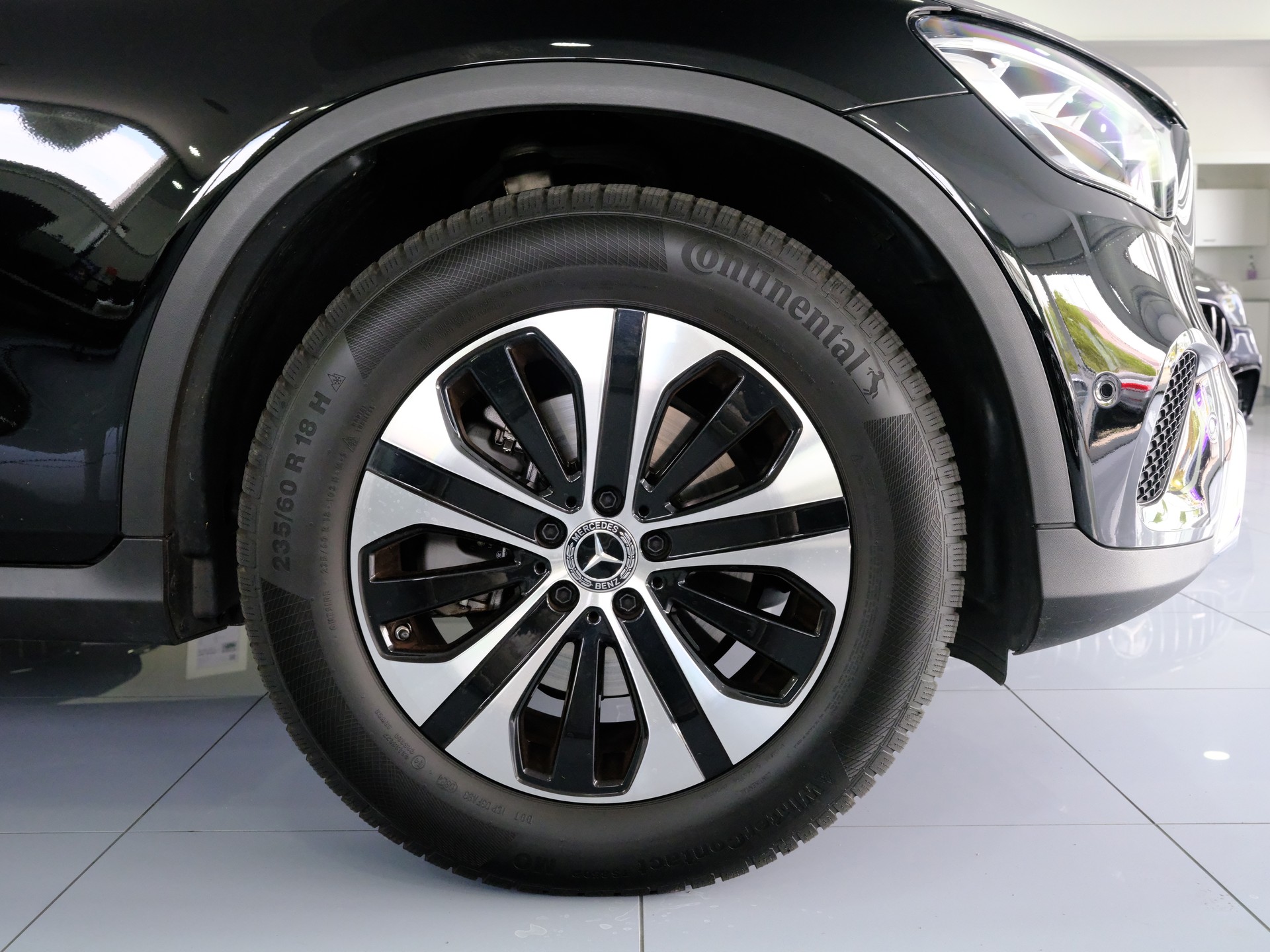 MERCEDES-BENZ GLC 200 Off-Road 4Matic 9G-Tronic-image-16