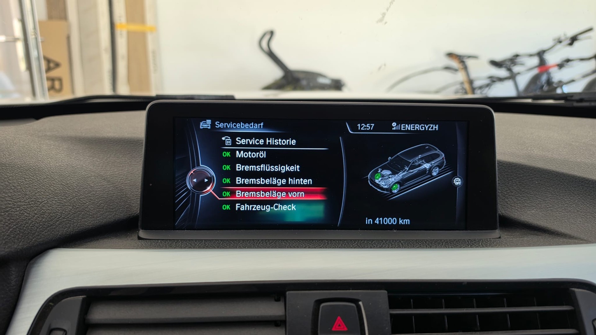 BMW 320d xDrive Touring Sport Line Steptronic mit 184 PS-image-16
