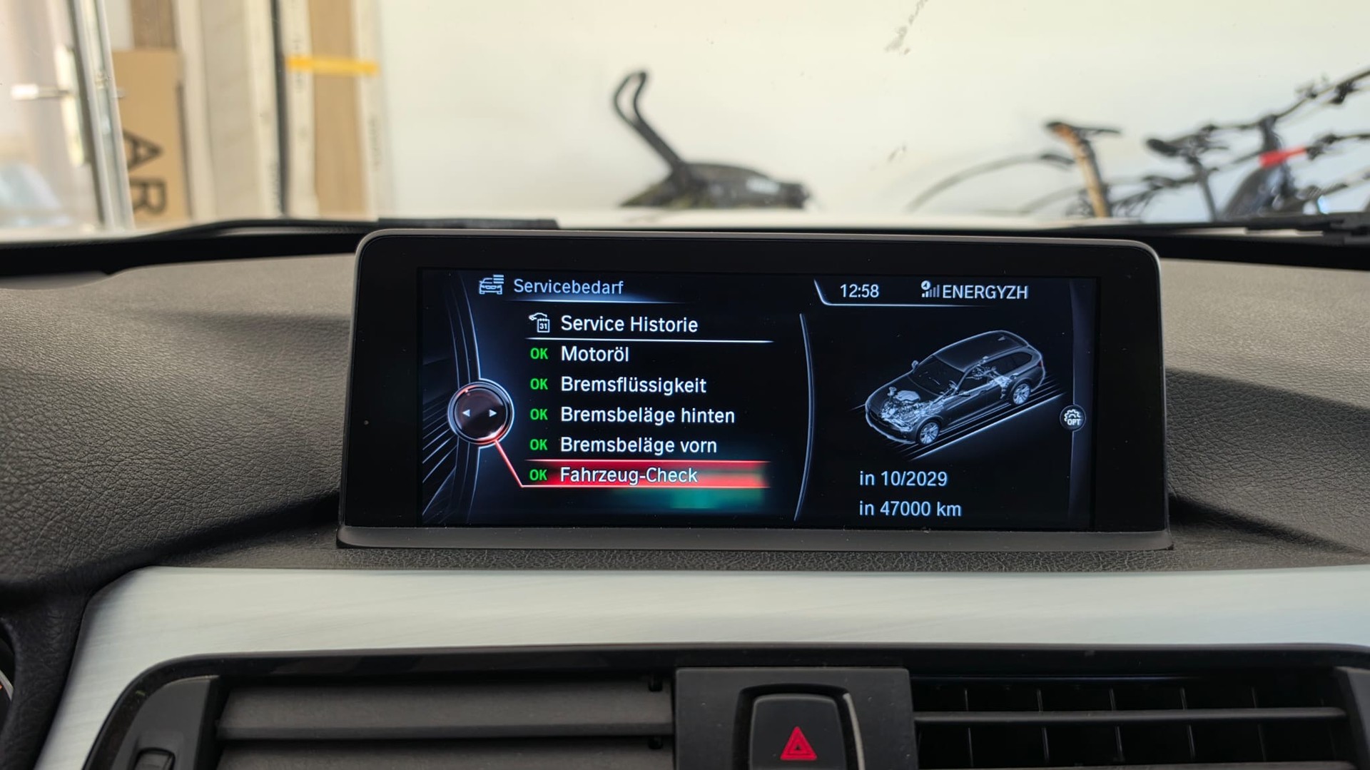 BMW 320d xDrive Touring Sport Line Steptronic mit 184 PS-image-13