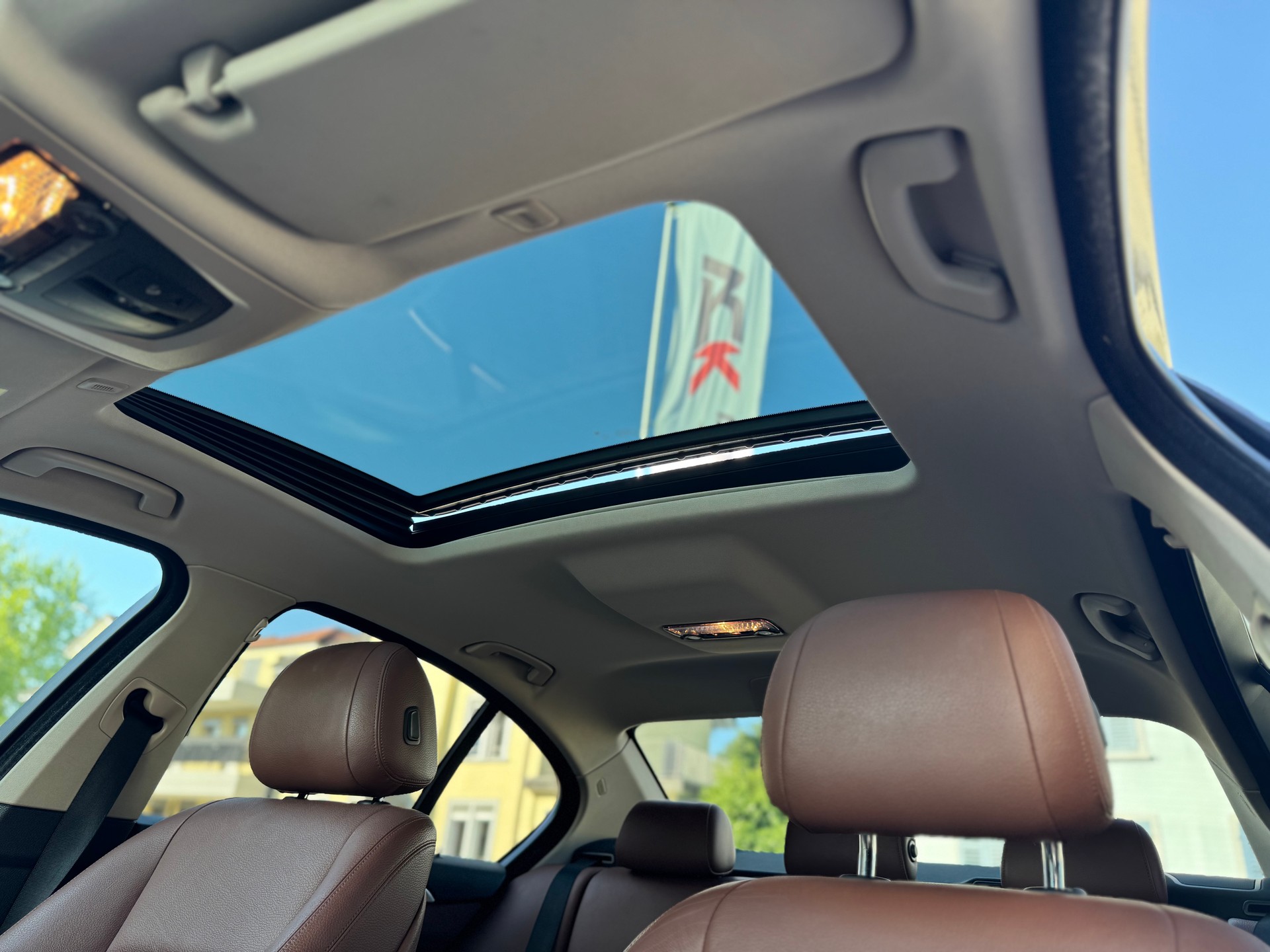 BMW 520d berline-image-14