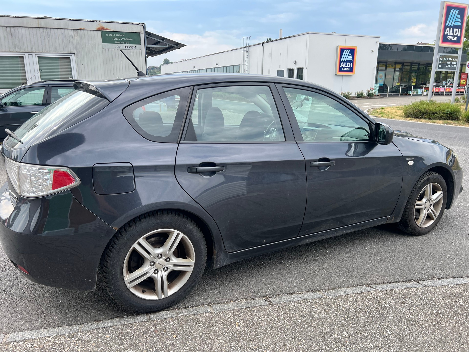 SUBARU Impreza 2.0D Swiss Special-image-4
