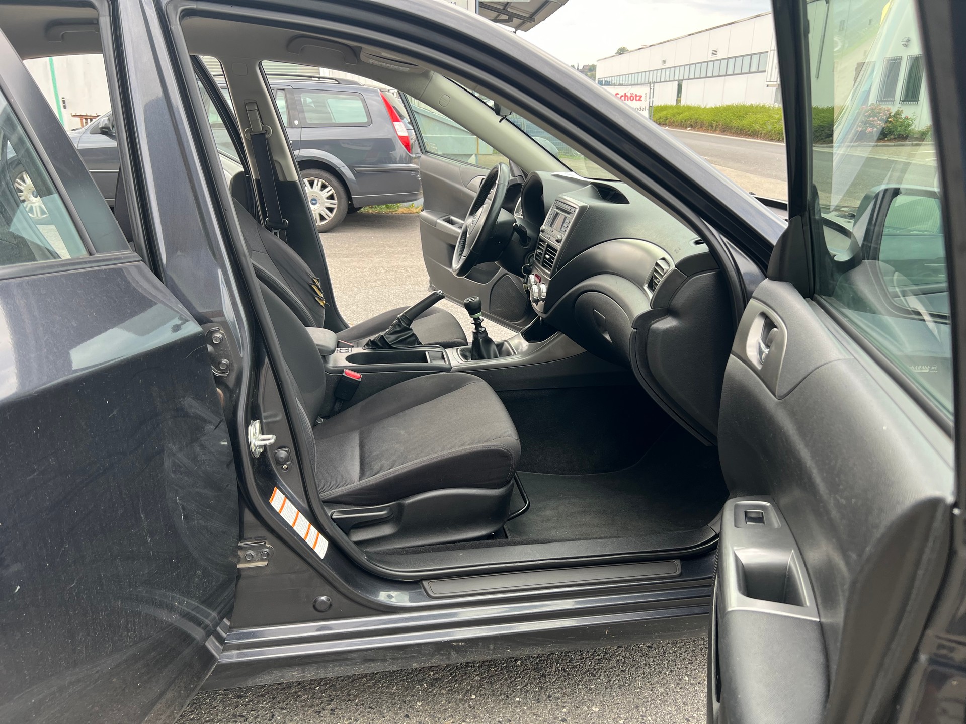 SUBARU Impreza 2.0D Swiss Special-image-8