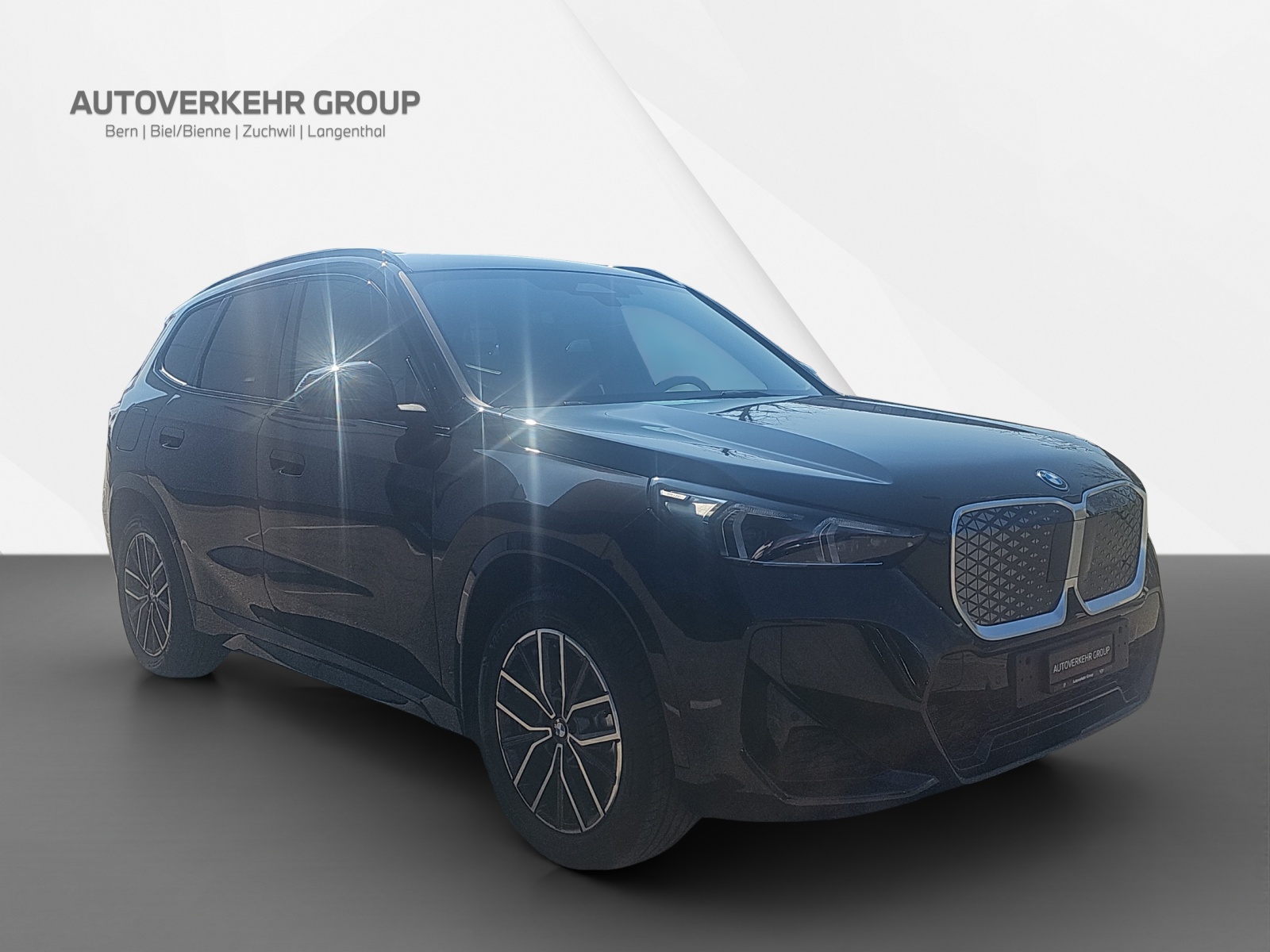BMW iX1 xDrive 30 M Sport-image-7