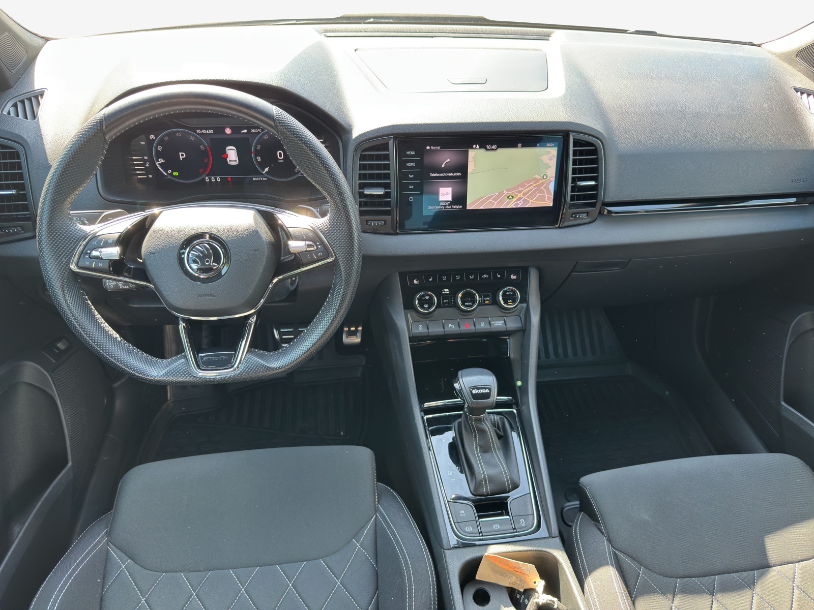 SKODA Karoq 1.5 TSI SportLine DSG-image-10