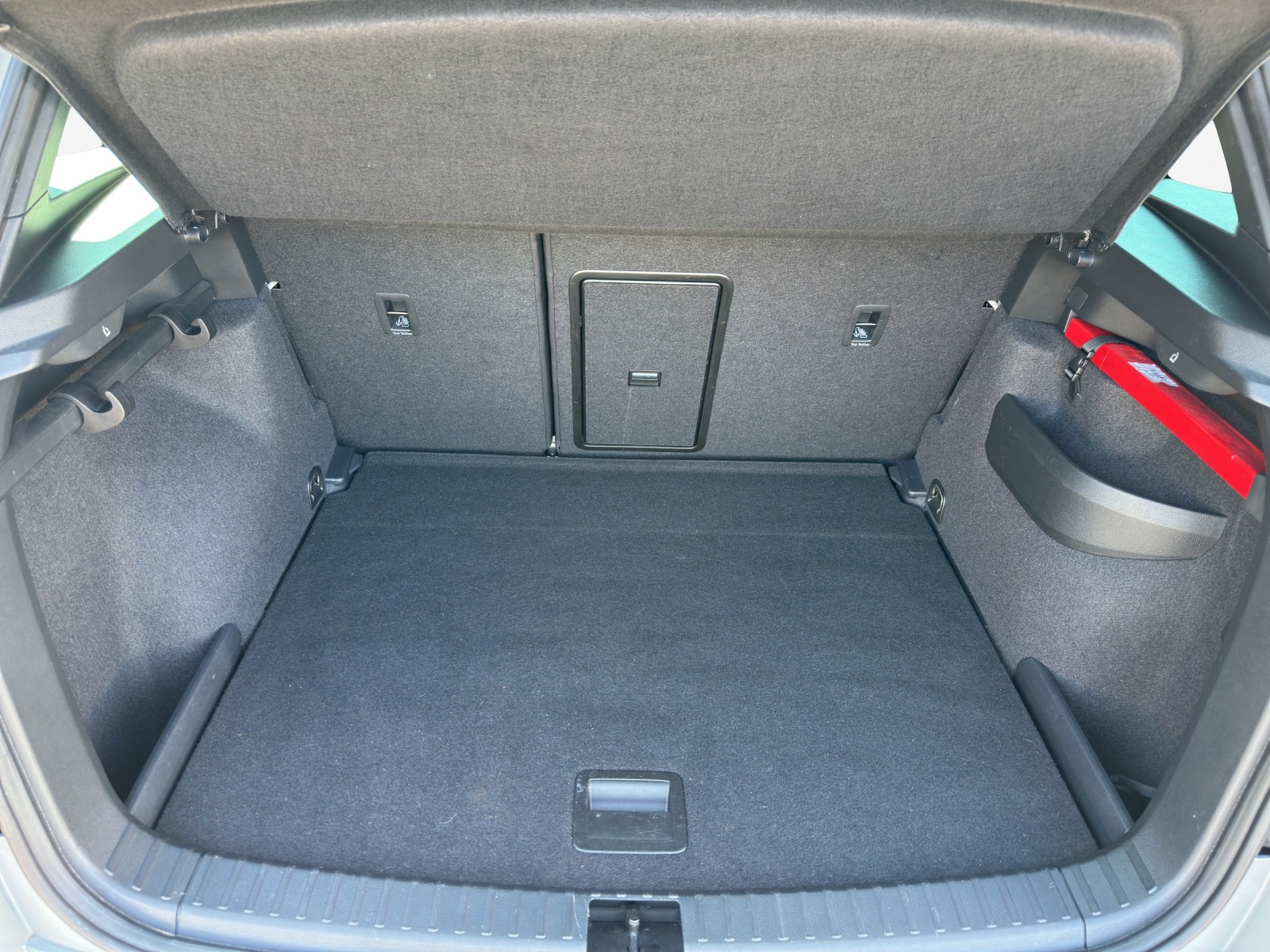 SKODA Karoq 1.5 TSI SportLine DSG-image-13