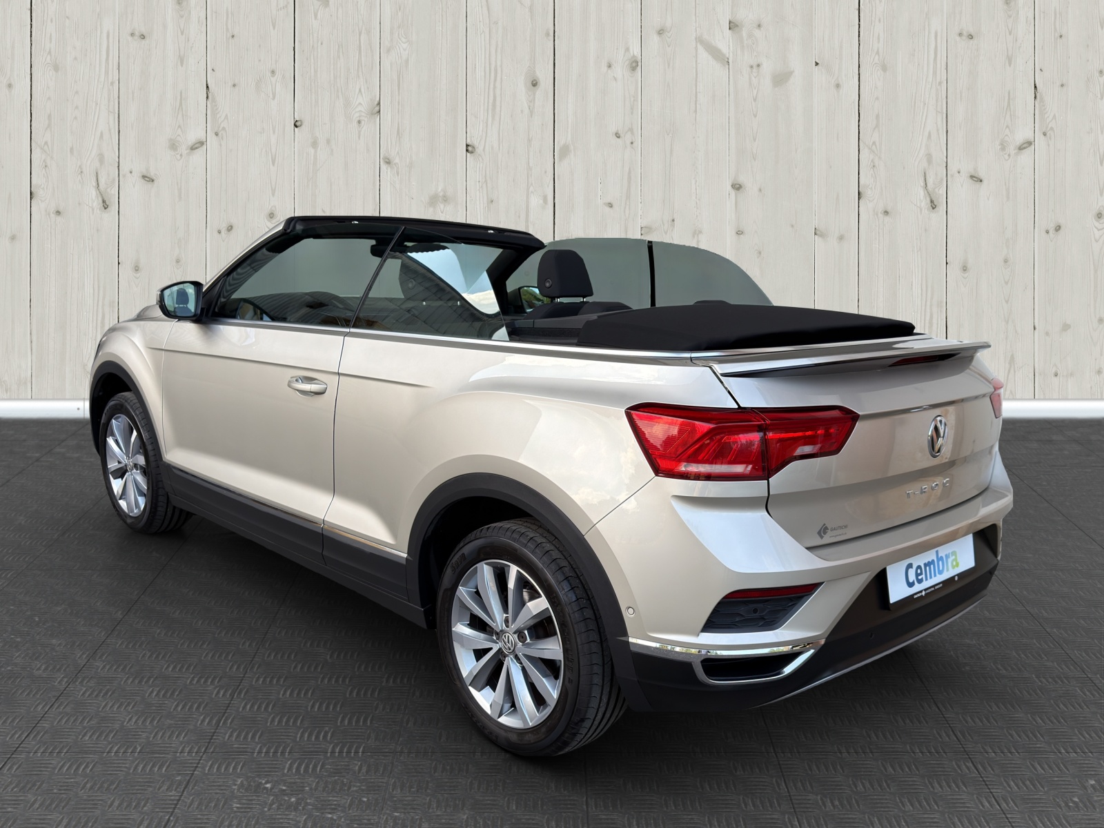 VW T-Roc Cabriolet 1.0 TSI Advance-image-4