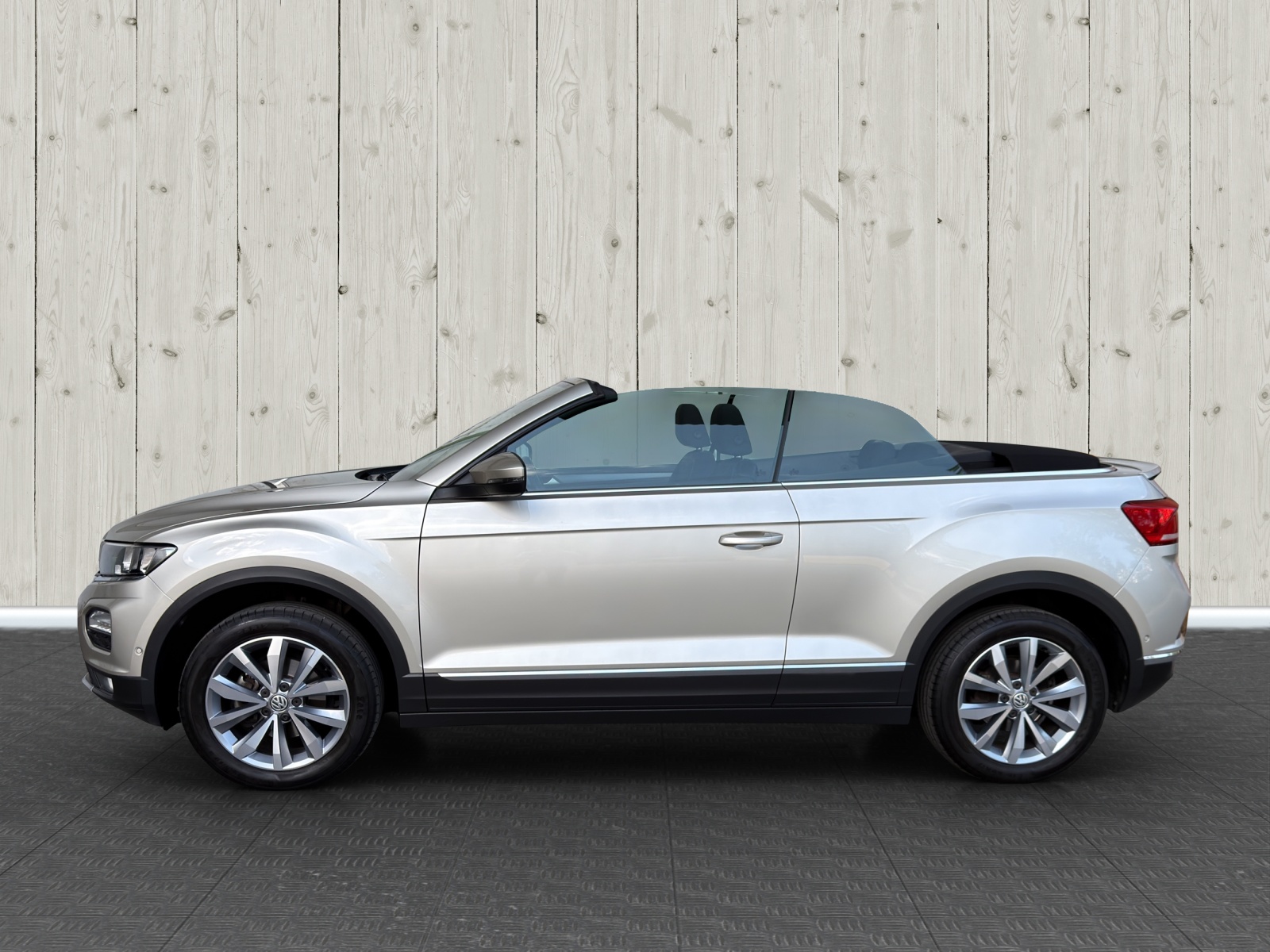 VW T-Roc Cabriolet 1.0 TSI Advance-image-3