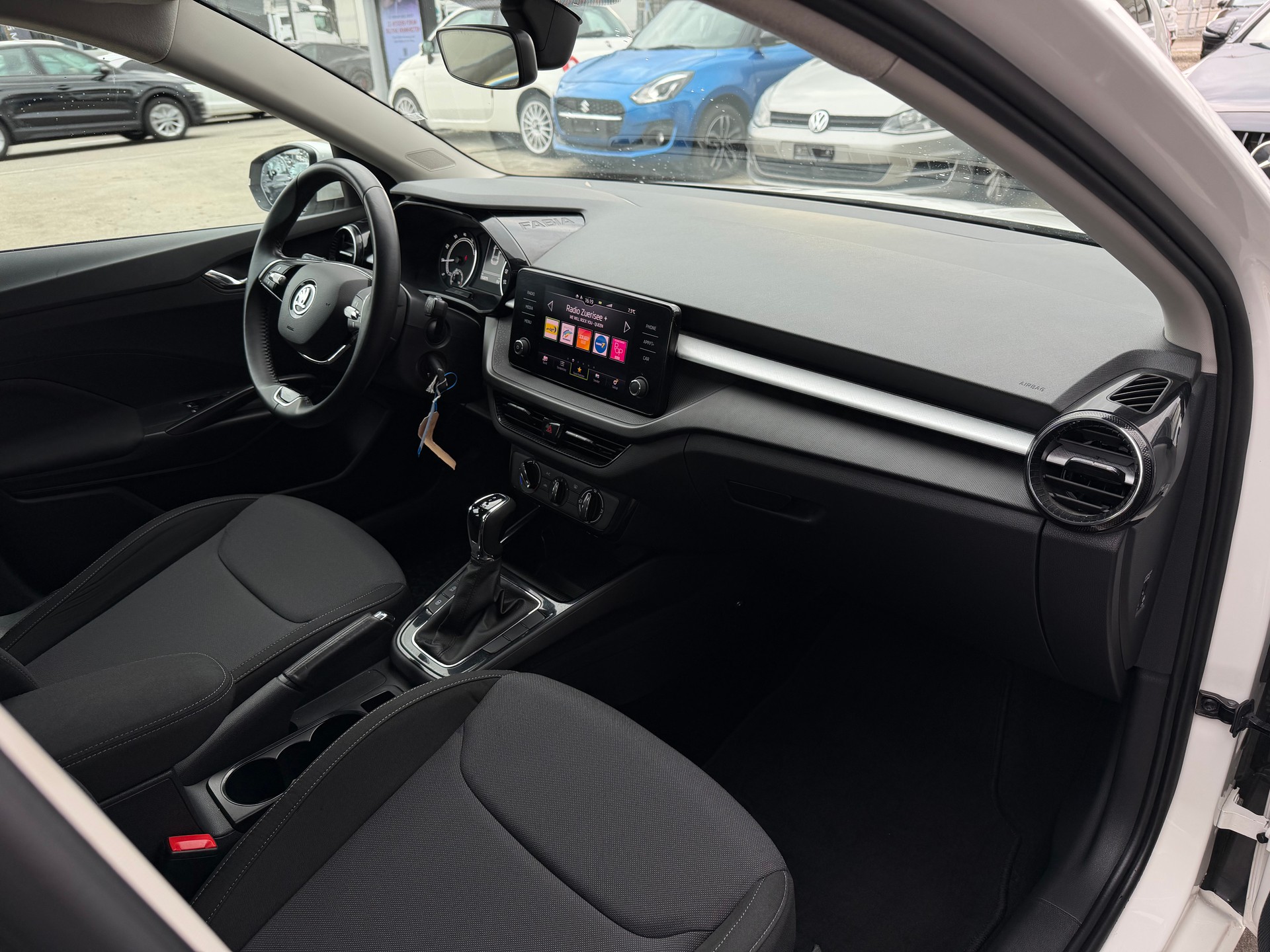 SKODA Fabia 1.0 TSI Style DSG-image-17