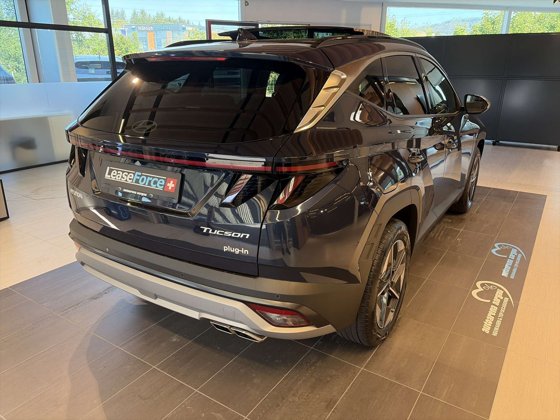 HYUNDAI Tucson 1.6 TGDi PHEV 252PS Techno Sky 4WD Automat-image-2