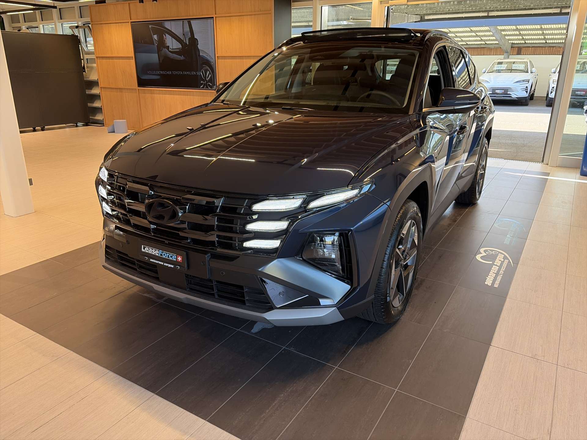 HYUNDAI Tucson 1.6 TGDi PHEV 252PS Techno Sky 4WD Automat-image-0