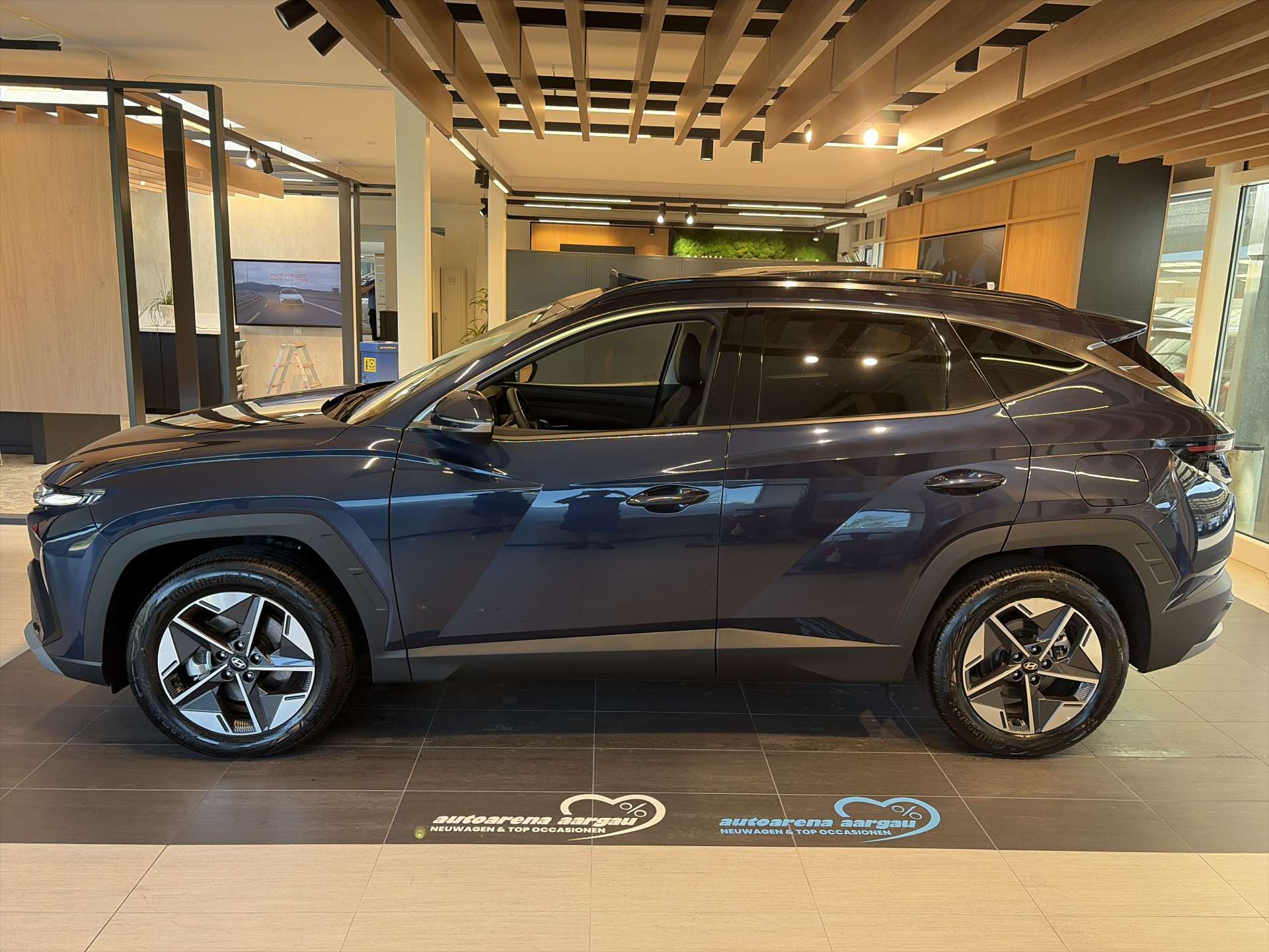 HYUNDAI Tucson 1.6 TGDi PHEV 252PS Techno Sky 4WD Automat-image-11