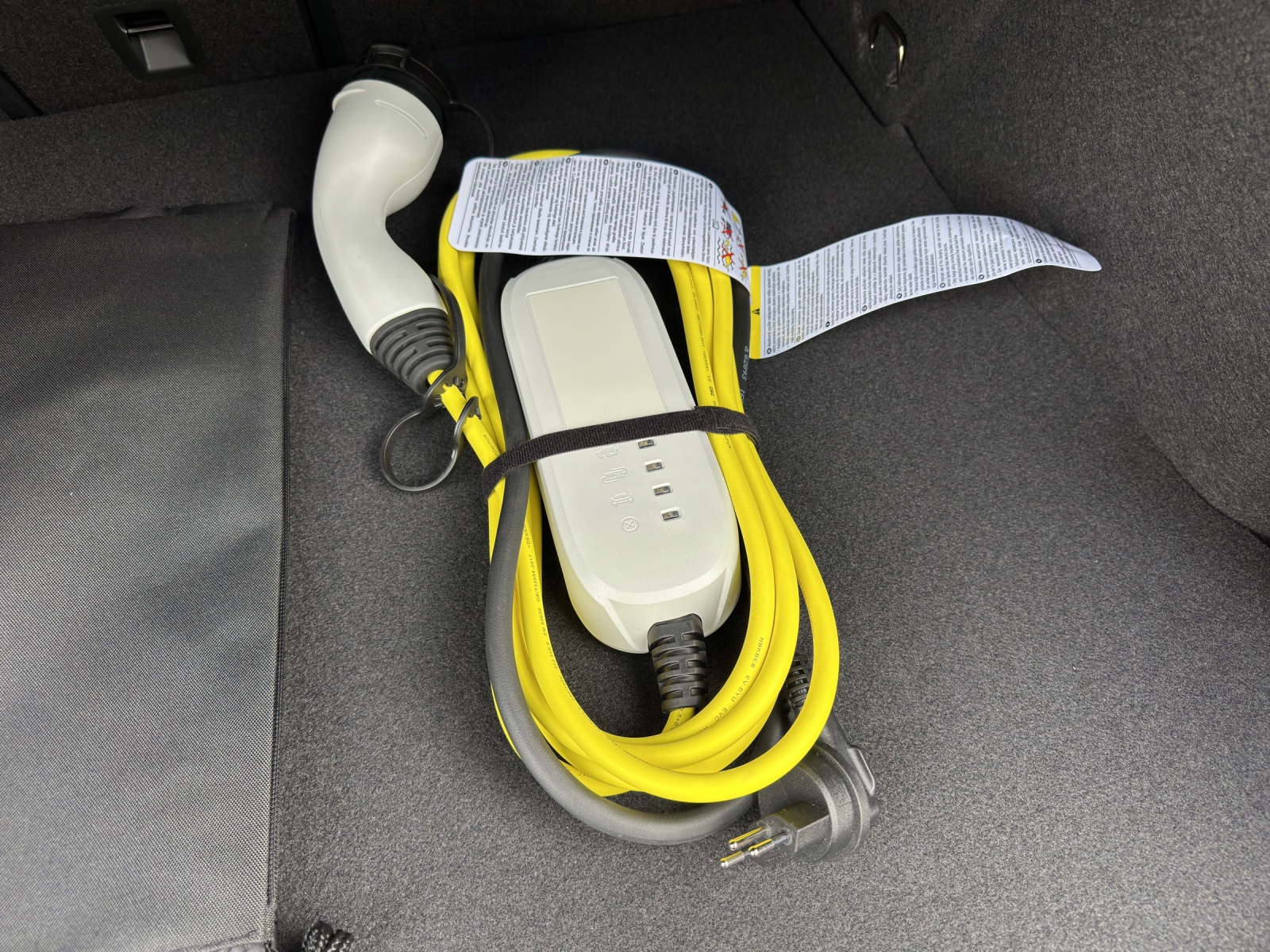 VW Golf 1.5 TSI PHEV GTE-image-14