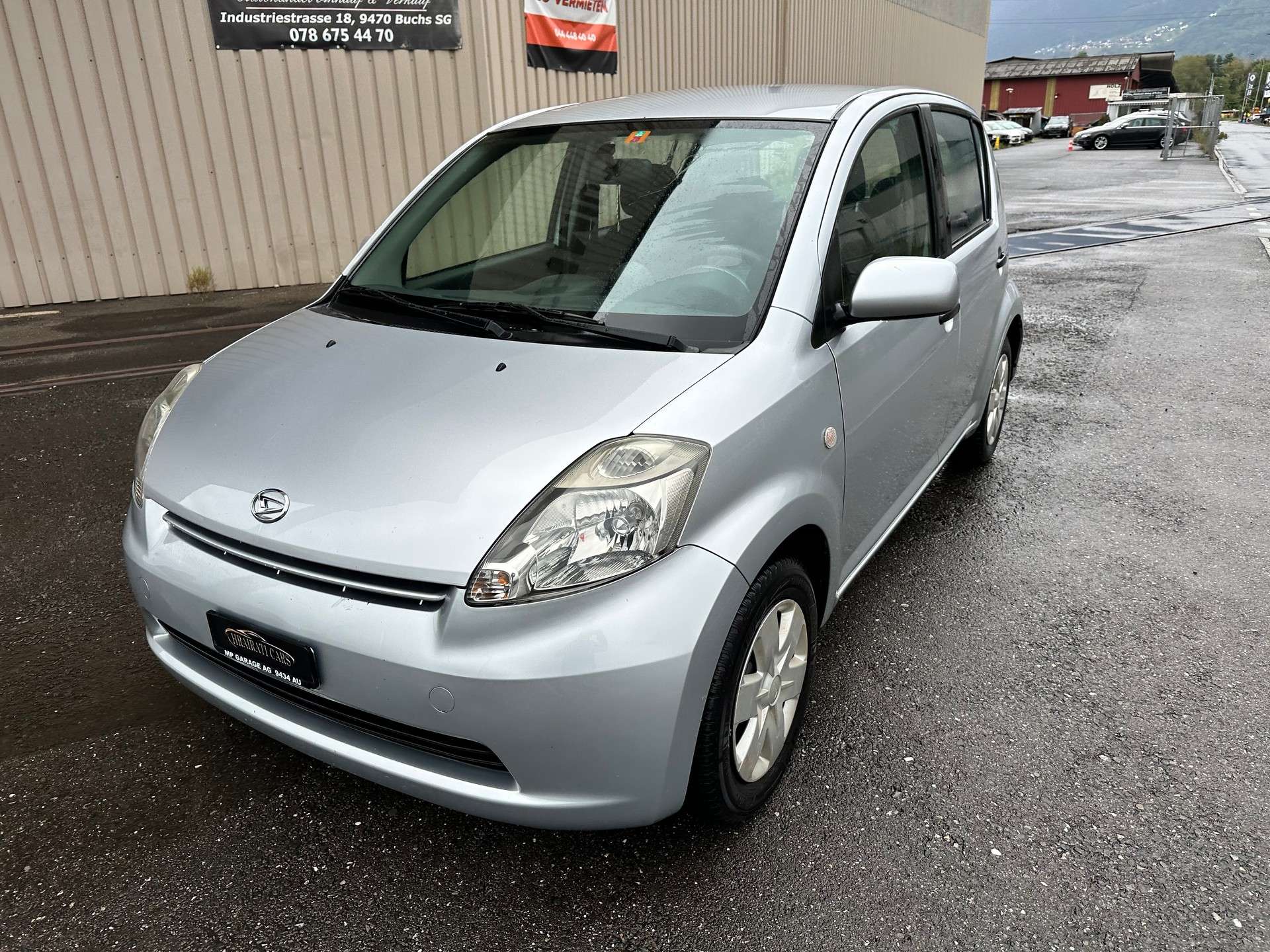 DAIHATSU Sirion 1.3 S eco-4WD-image-2