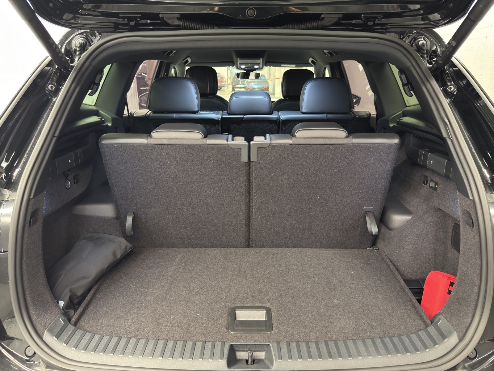 VW Tayron 2.0 TDI SCR R-Line United DSG 4motion-image-10