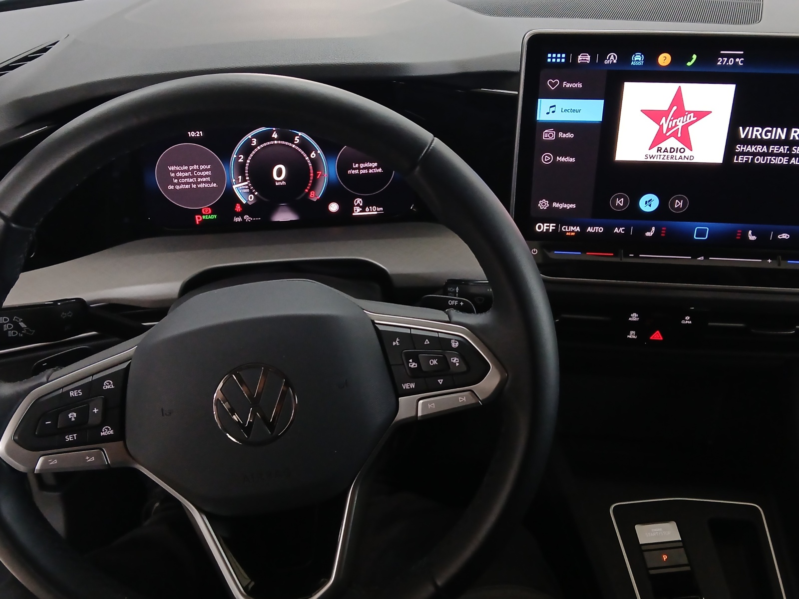 VW Golf 1.5 e TSI mHEV Life DSG-image-8