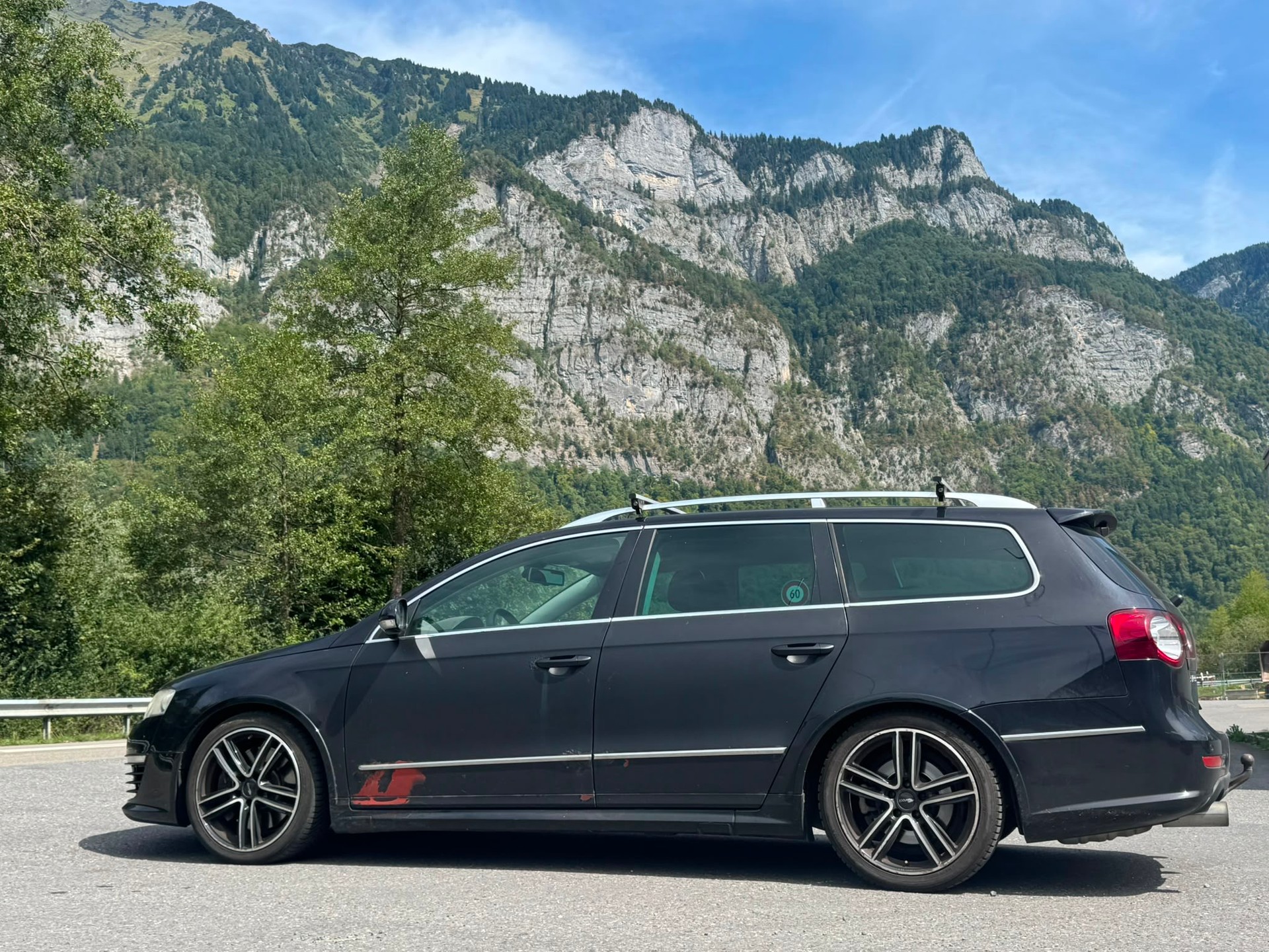 VW Passat Variant R36 4Motion-image-4