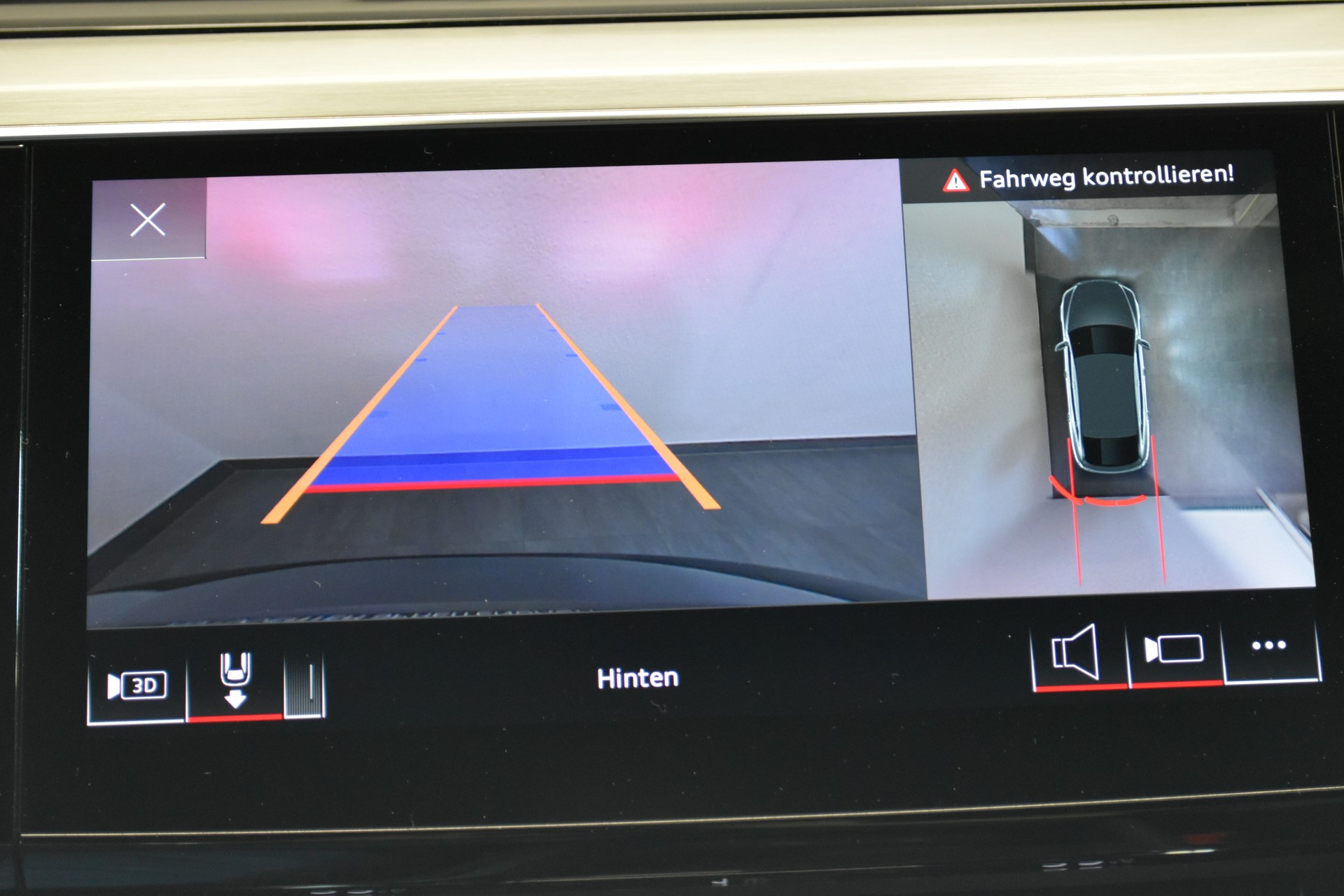 AUDI e-tron 55 Sportback S Line Black Edition quattro-image-7