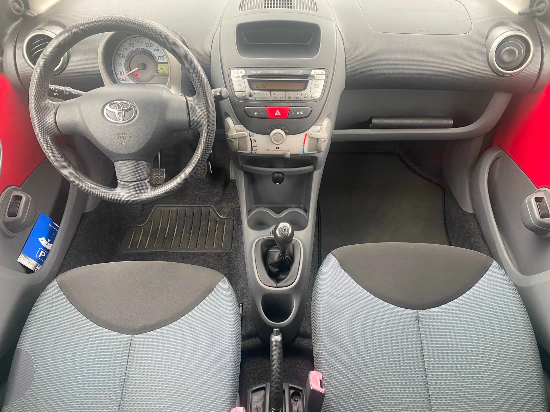 TOYOTA Aygo 1.0-image-6