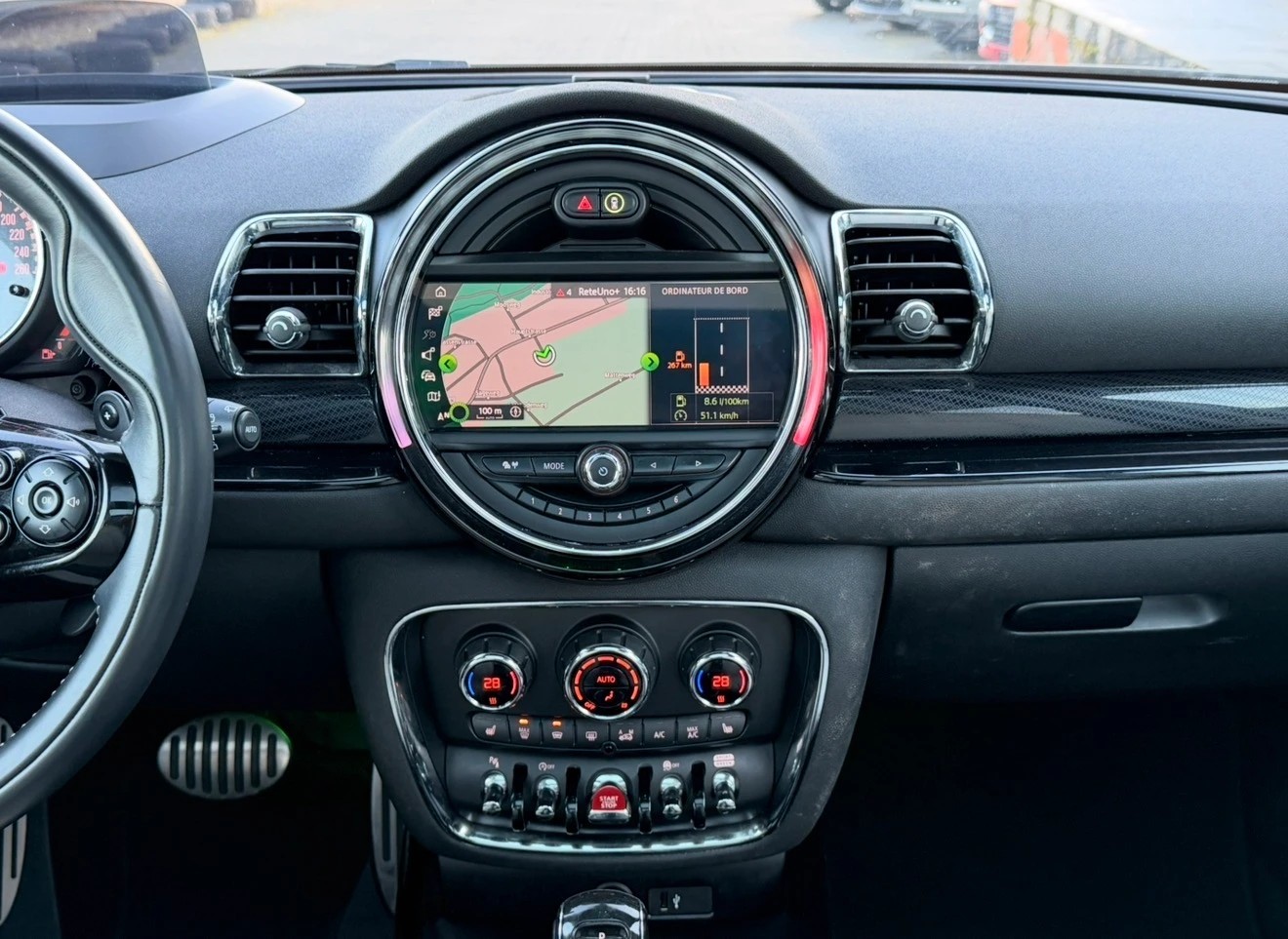 MINI Clubman Cooper John Cooper Works ALL4 Steptronic-image-9