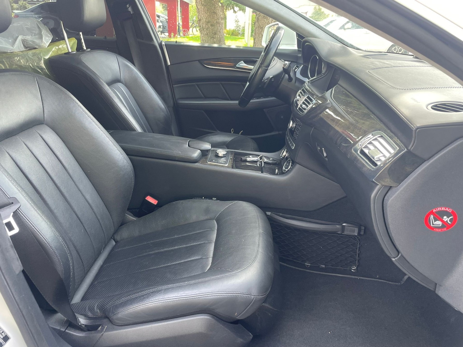 MERCEDES-BENZ CLS 500 4Matic 7G-Tronic-image-9