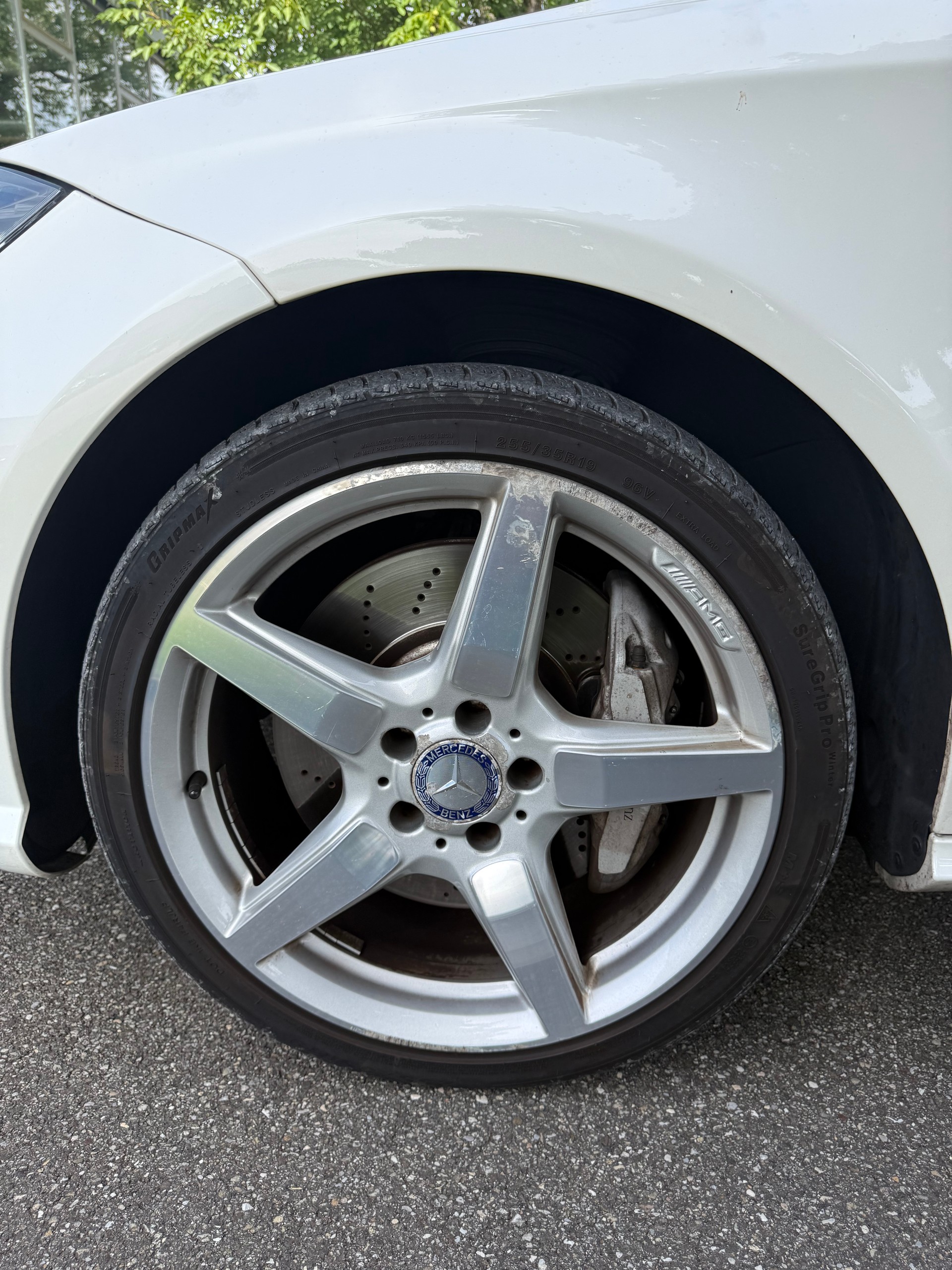 MERCEDES-BENZ CLS 500 4Matic 7G-Tronic-image-14